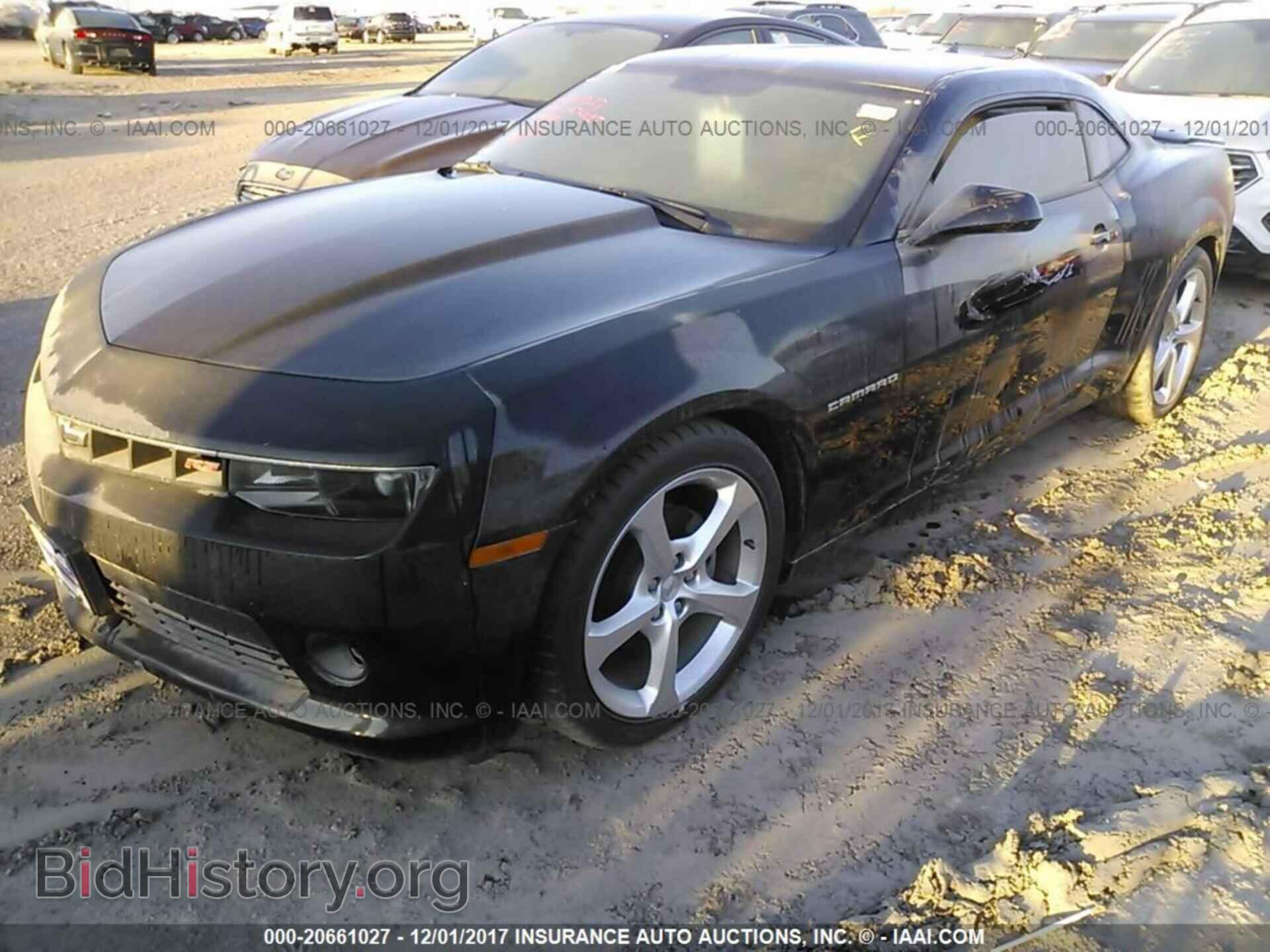 2015 Chevrolet Camaro - VIN: 2G1FF1E39F9197016 - Фото 2