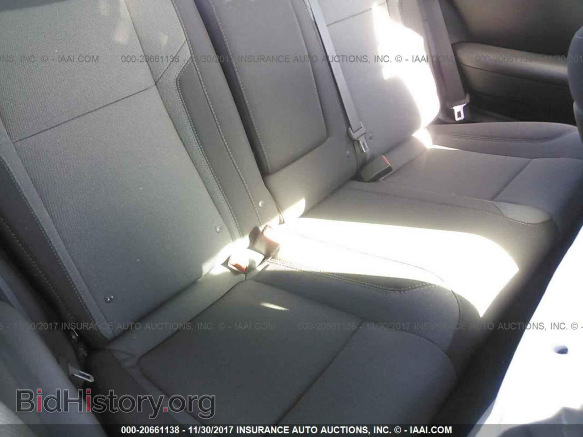 2015 Dodge Challenger - VIN: 2C3CDZAG6FH856199 - Photo 8