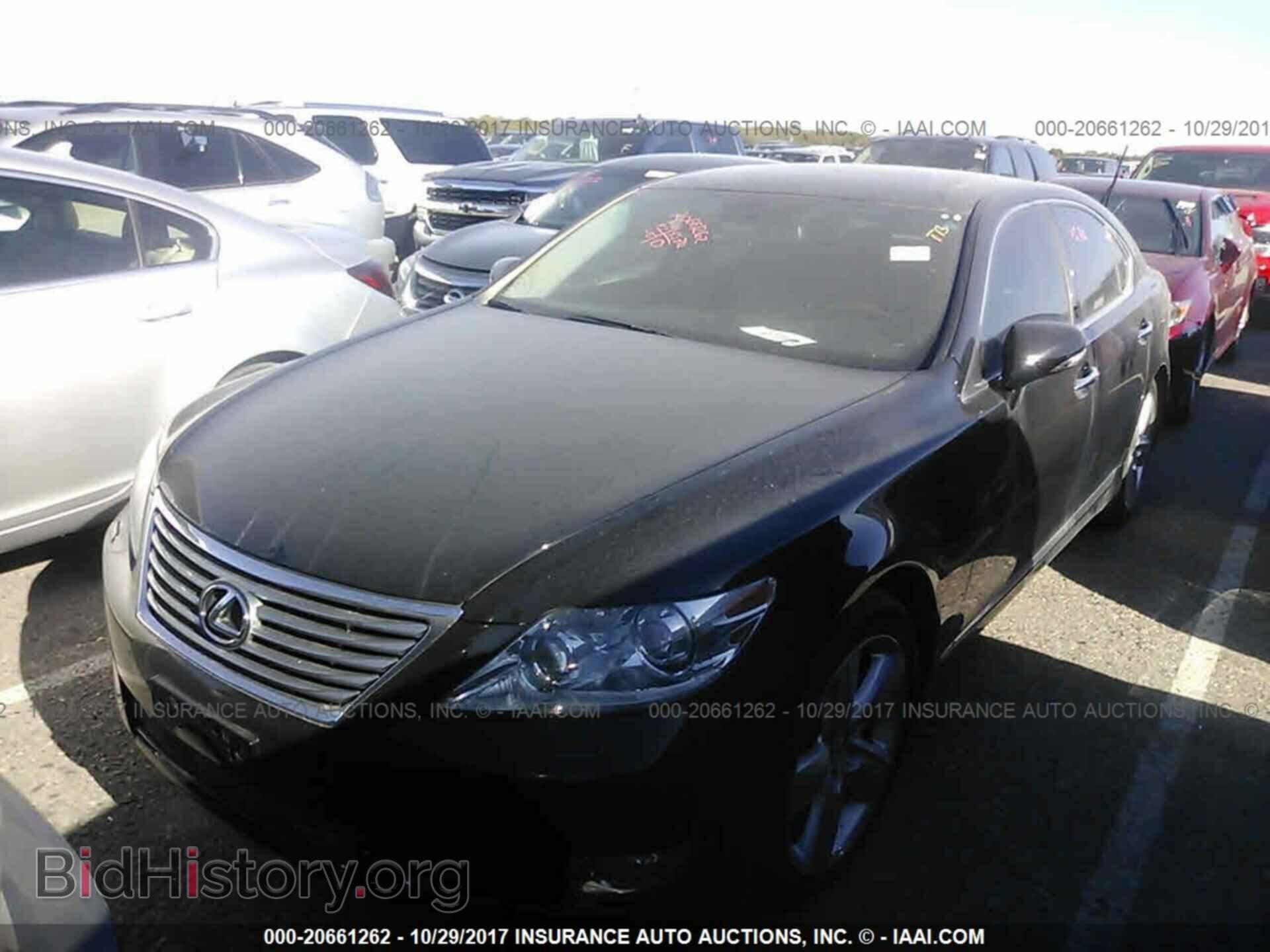 2012 Lexus Ls - VIN: JTHBL5EF2C5112816 - Фото 2