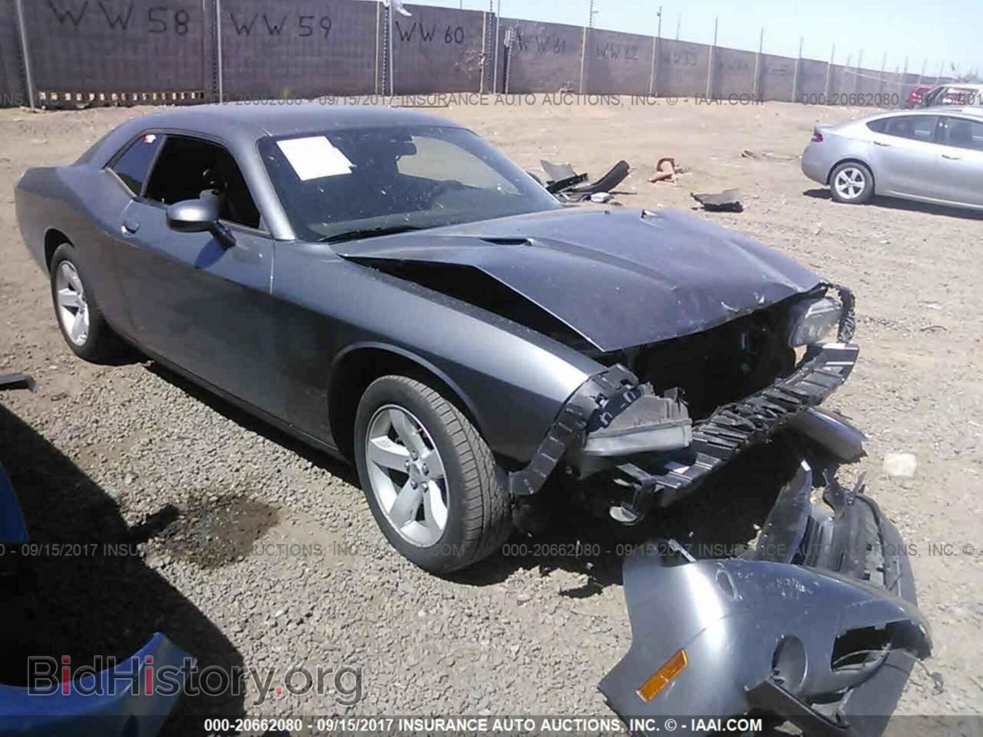 Фотография 2B3CJ4DG2BH571238 - Dodge Challenger 2011