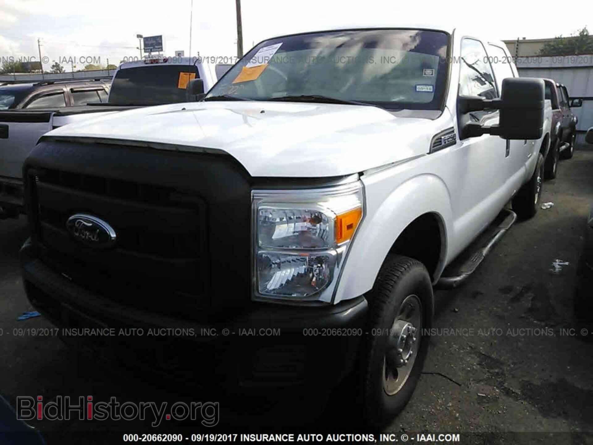 2011 Ford F250 - VIN: 1FT7W2B68BEB89691 - Фото 2