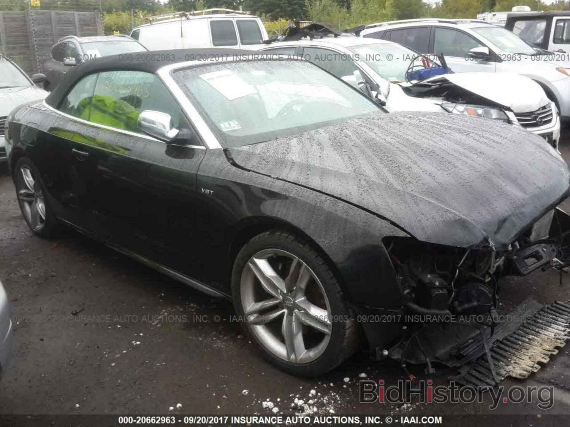 Photo WAUCGAFH3CN006245 - Audi S5 2012