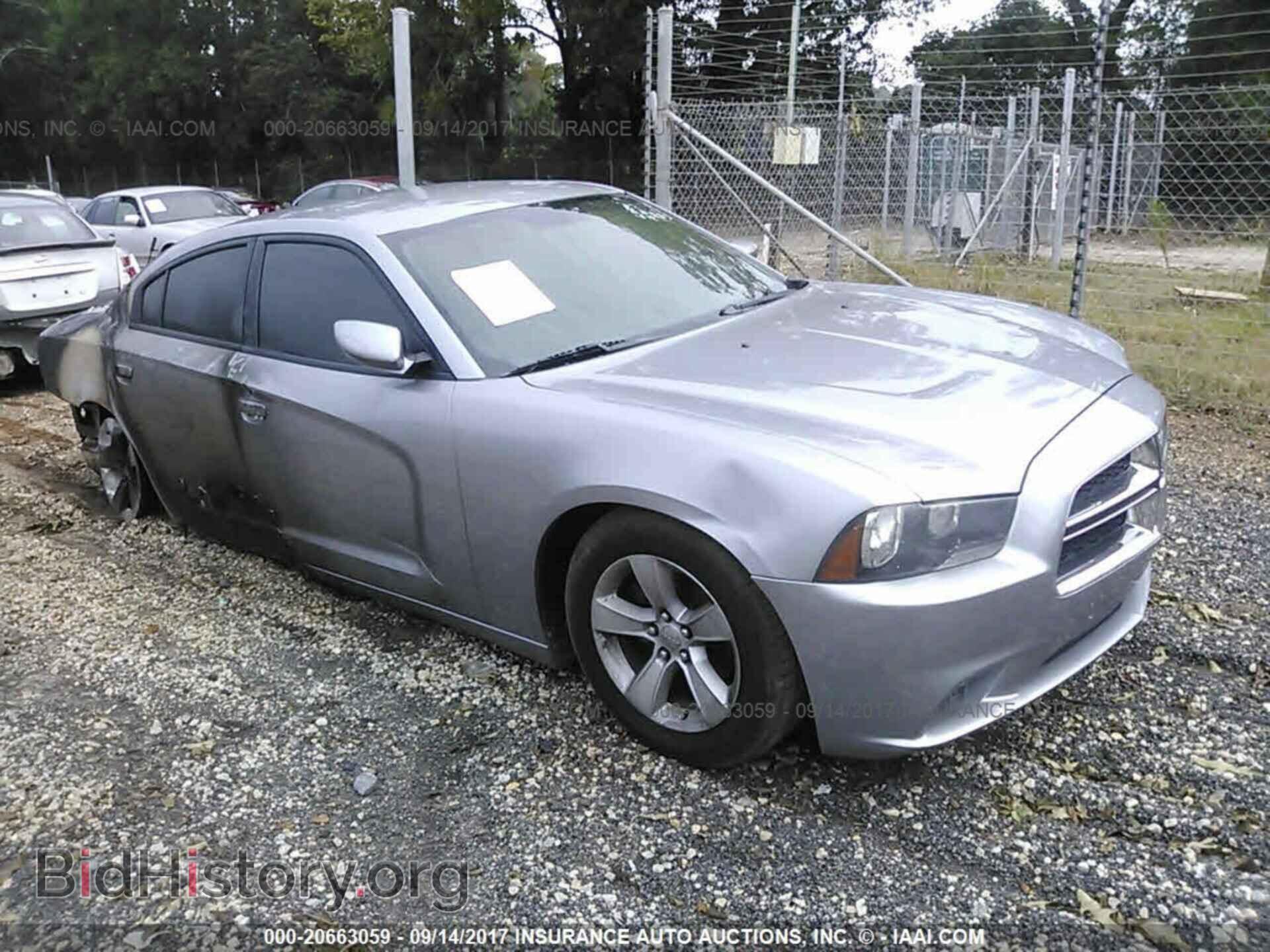 Photo 2C3CDXBG2DH600058 - Dodge Charger 2013