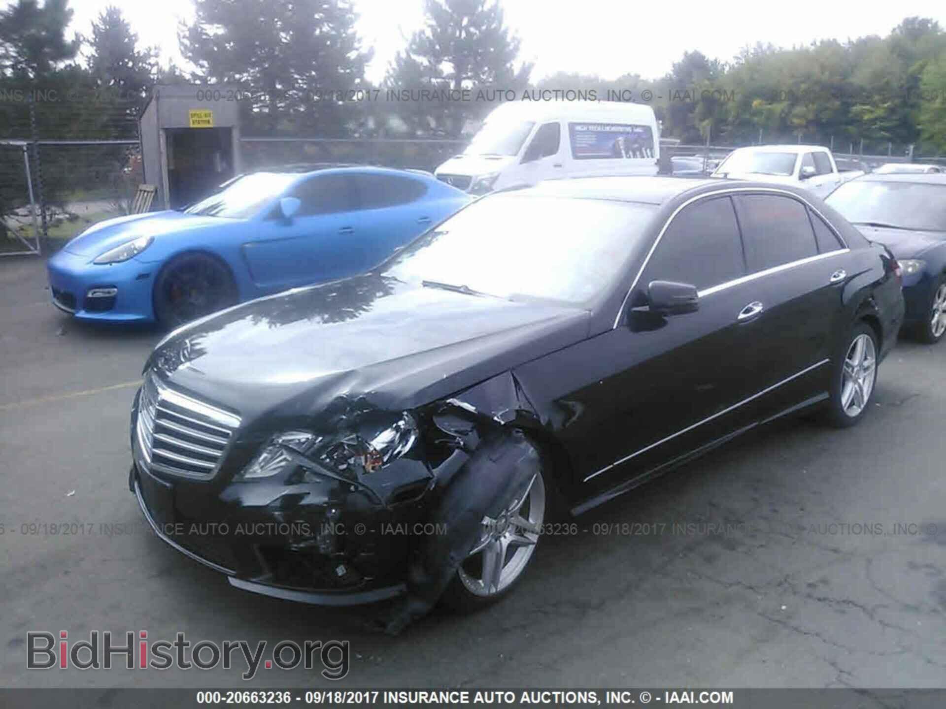 2011 Mercedes-benz E - VIN: WDDHF8HBXBA366363 - Фото 2