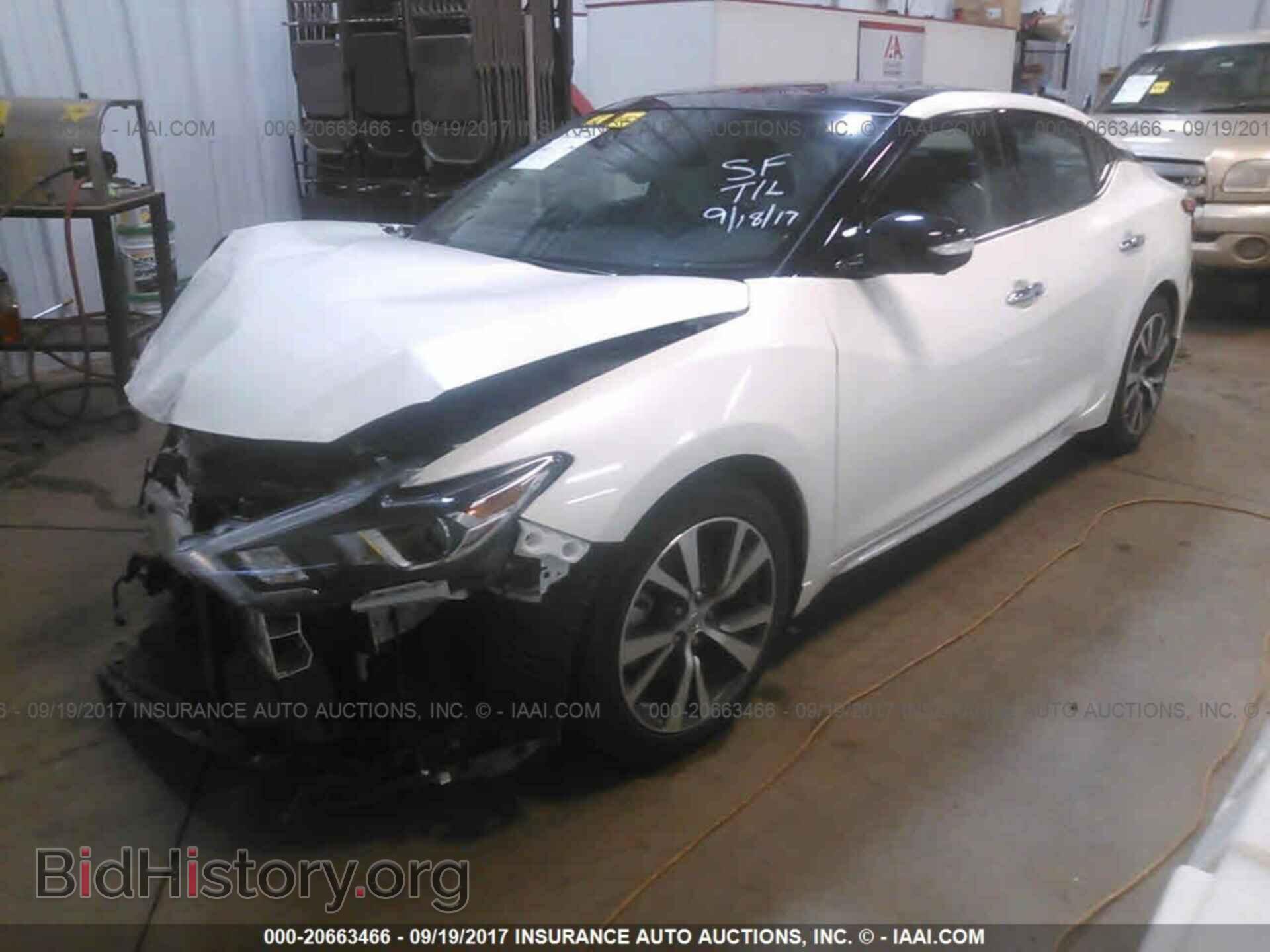 2017 Nissan Maxima - VIN: 1N4AA6AP2HC399218 - Фото 2