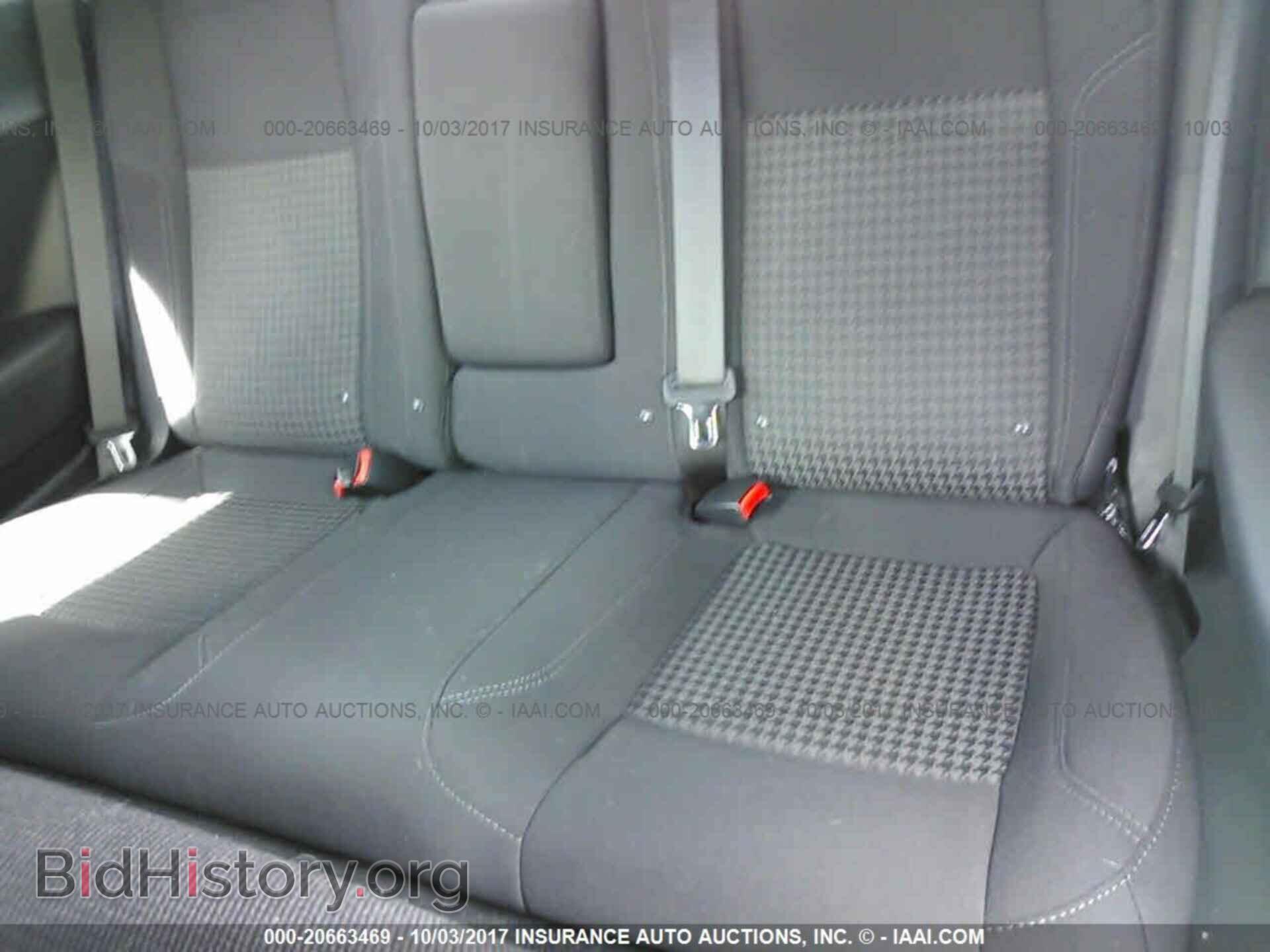 2016 Dodge Challenger - VIN: 2C3CDZAG3GH329884 - Фото 8