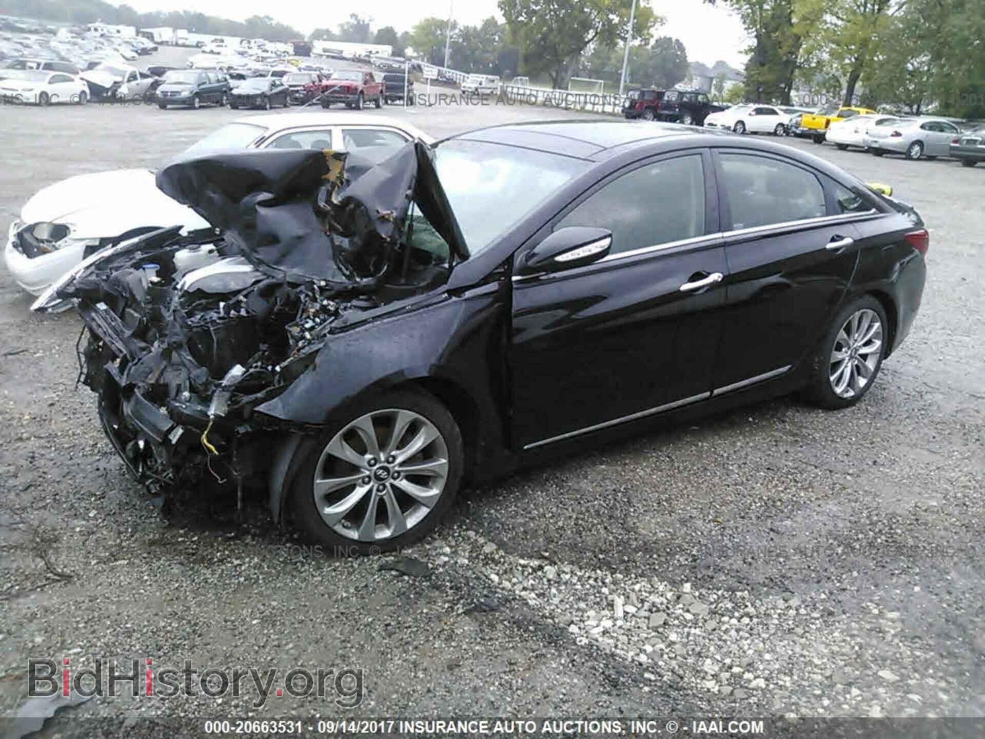 2012 Hyundai Sonata - VIN: 5NPEC4AB3CH489375 - Photo 2