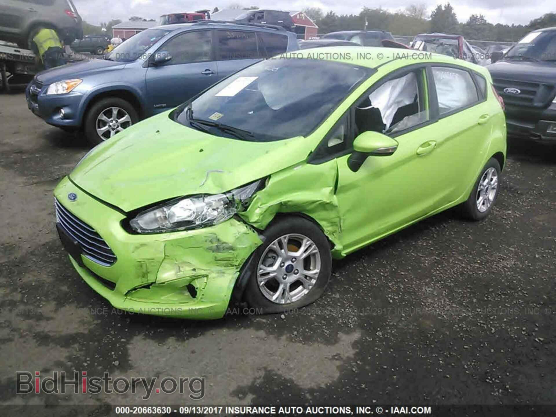 2014 Ford Fiesta - VIN: 3FADP4EJ5EM226275 - Фото 2