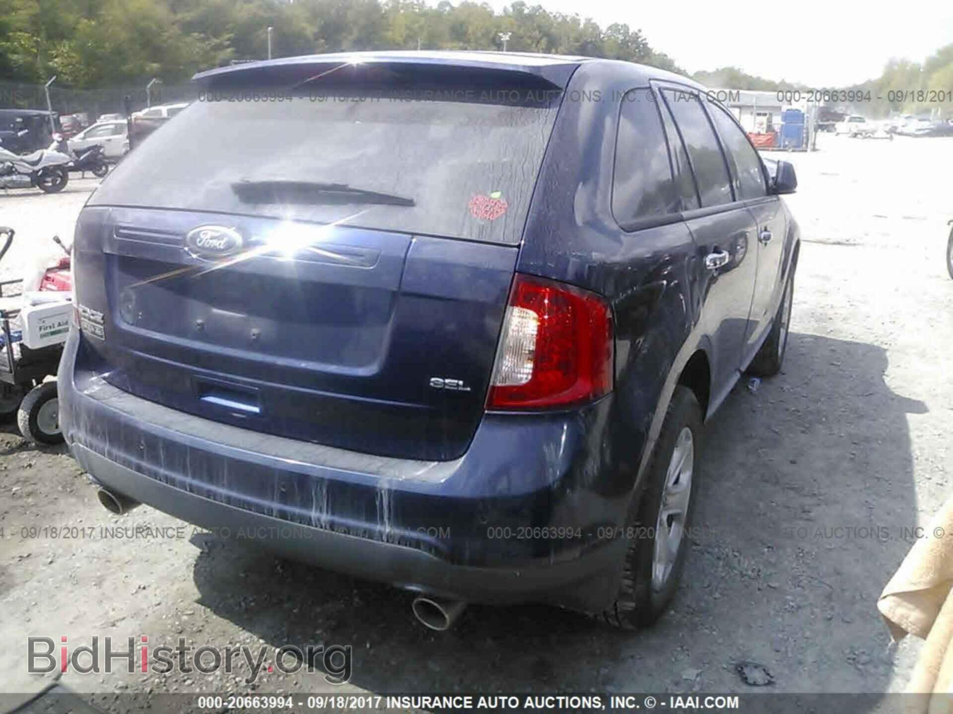 2011 Ford Edge - VIN: 2FMDK3JC7BBA18482 - Photo 4