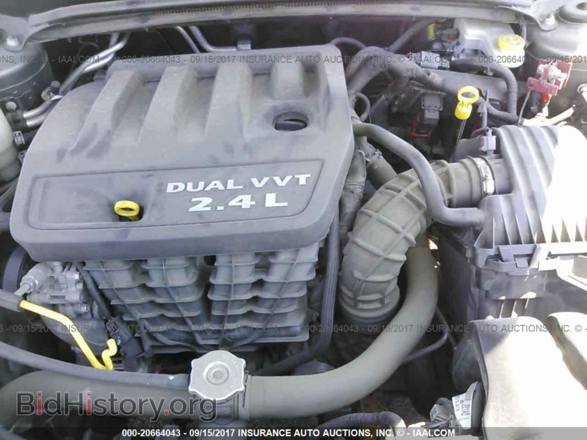 2013 Chrysler 200 - VIN: 1C3CCBAB2DN560437 - Photo 10