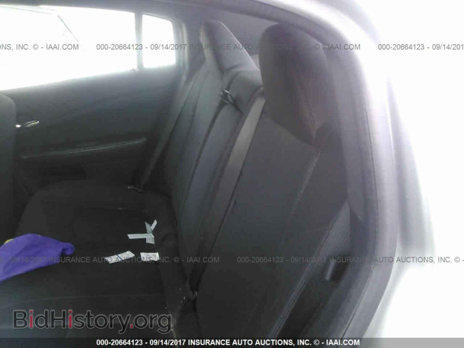 2014 Chrysler 200 - VIN: 1C3CCBABXEN146579 - Photo 8
