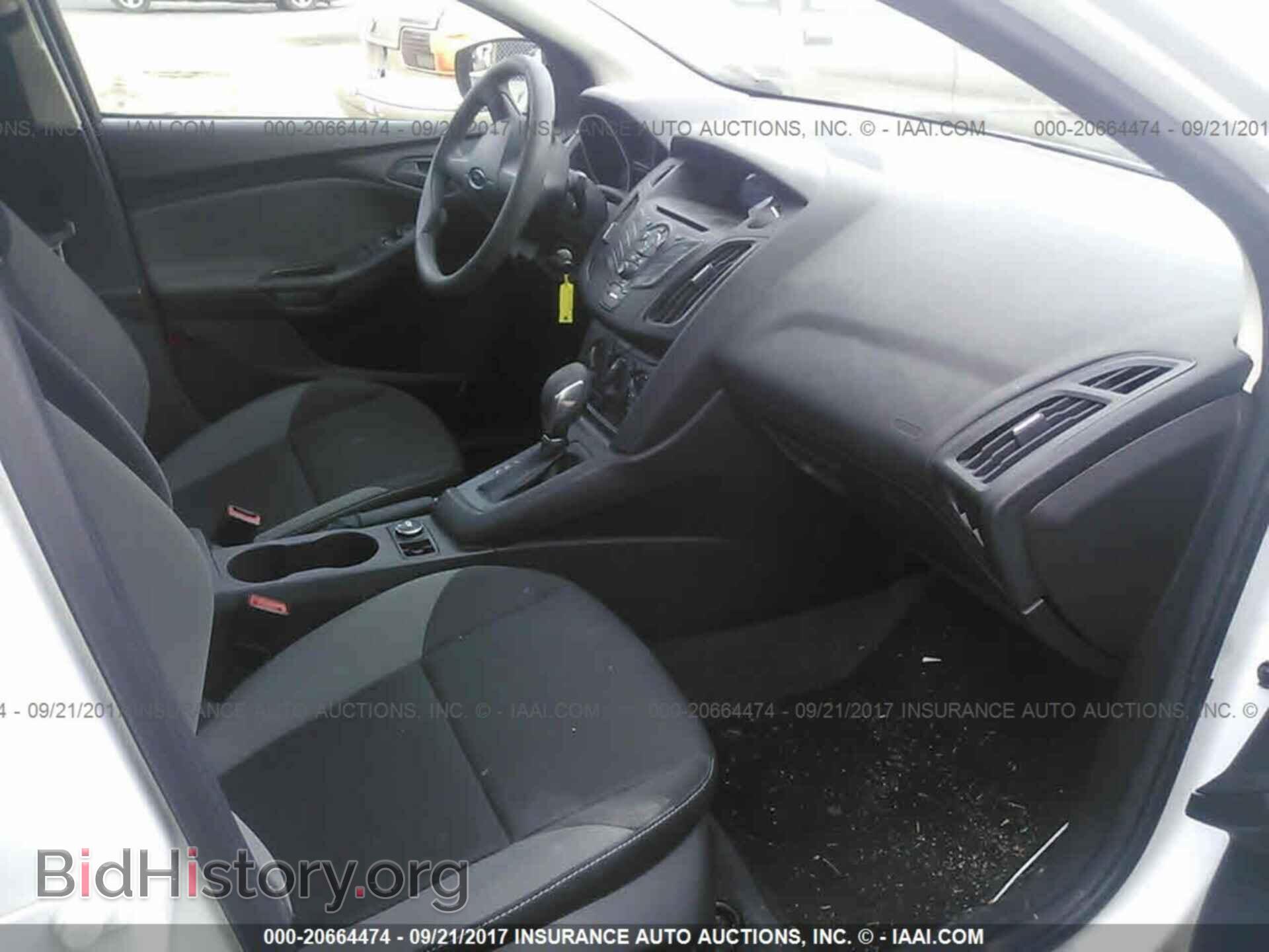 2012 Ford Focus - VIN: 1FAHP3E26CL166235 - Photo 5