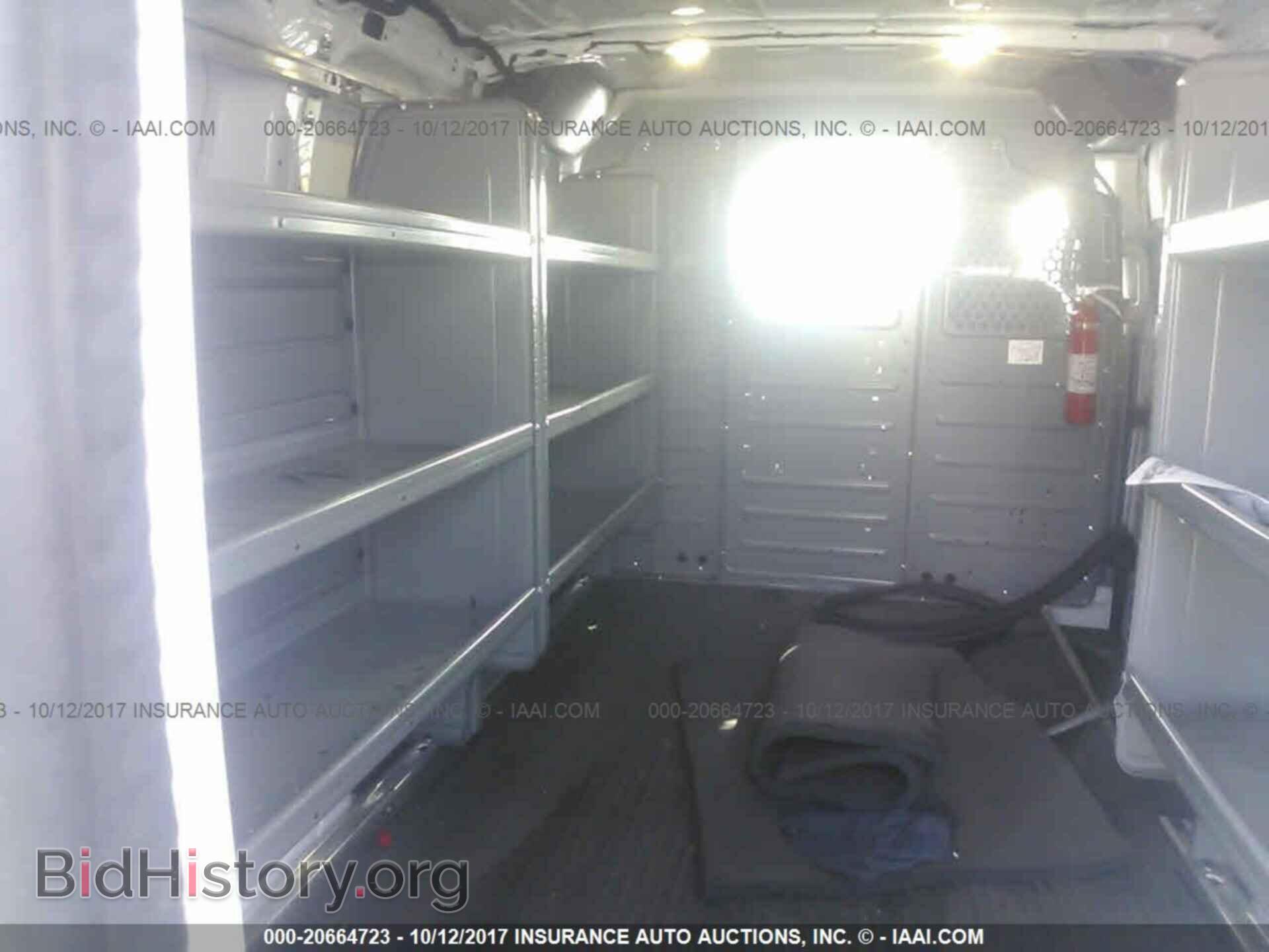 2017 Ford Transit - VIN: 1FTYR1YG7HKA60017 - Фото 8