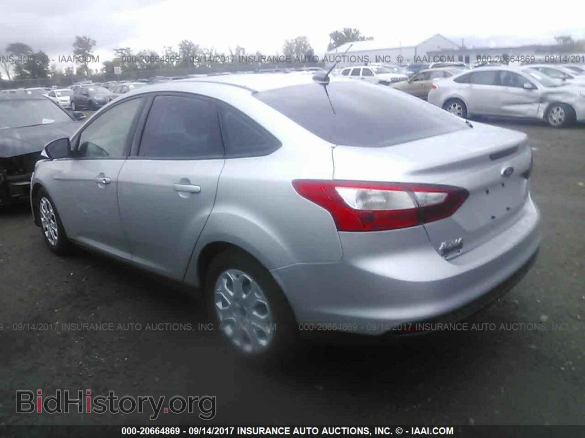 2012 Ford Focus - VIN: 1FAHP3F24CL175532 - Фото 3