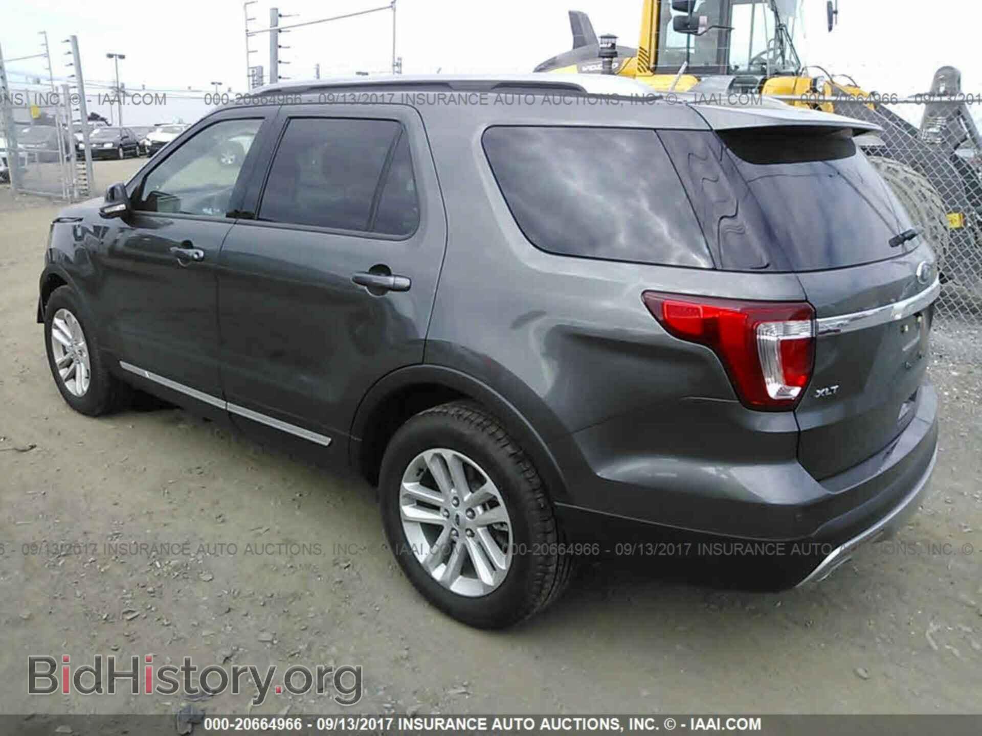 2017 Ford Explorer - VIN: 1FM5K7DH0HGB44493 - Фото 3