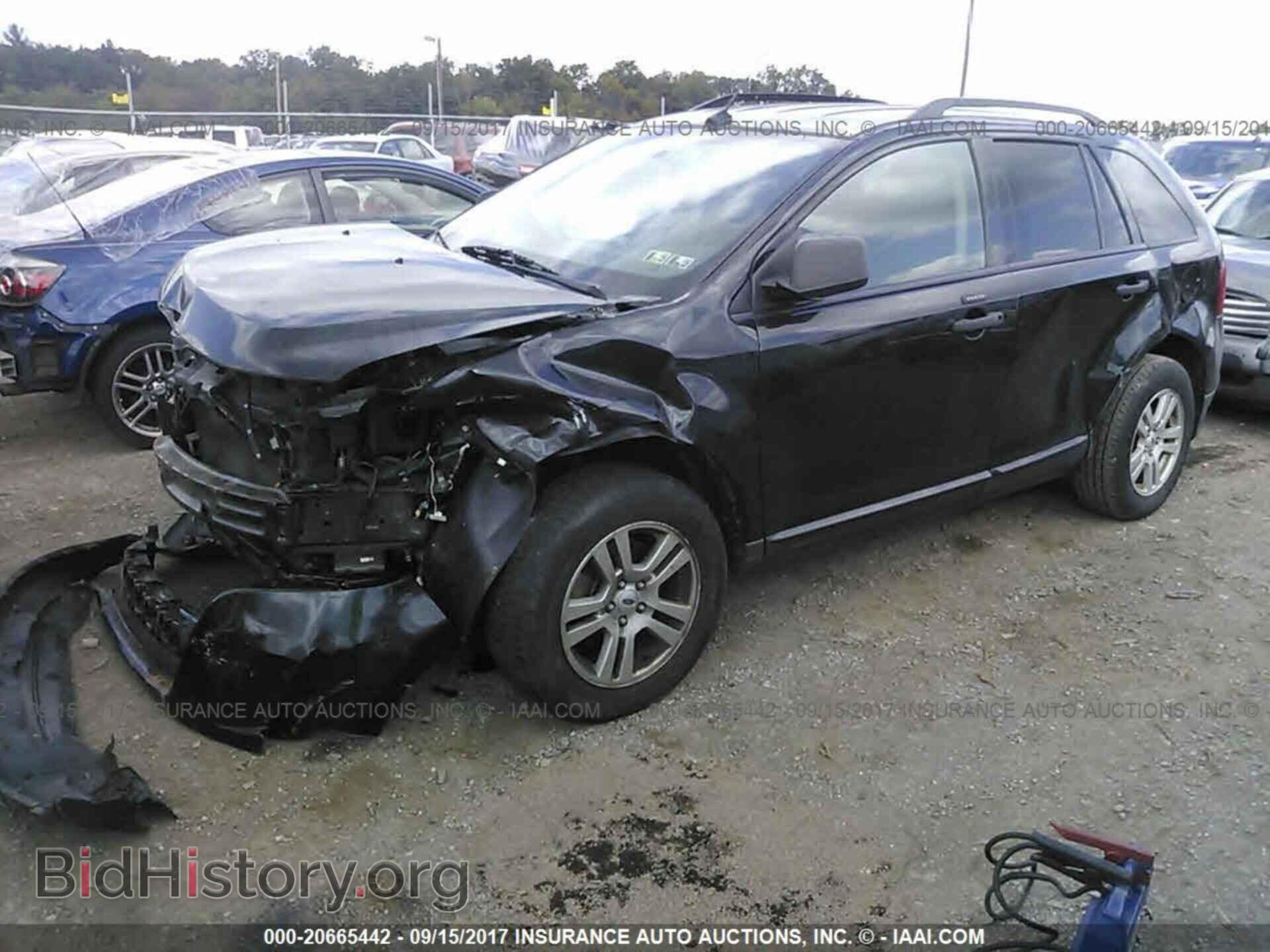 2011 Ford Edge - VIN: 2FMDK3GC3BBA11066 - Фото 2