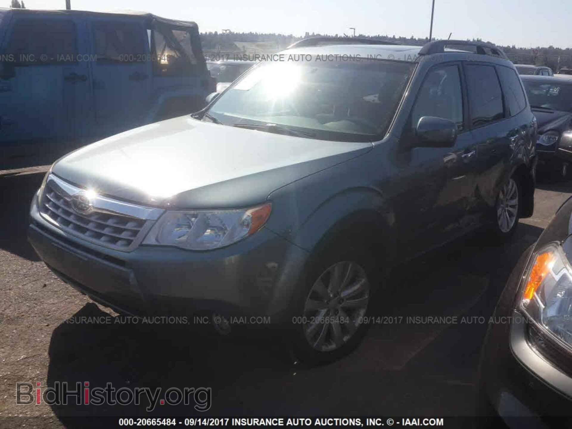 2011 Subaru Forester - VIN: JF2SHADC8BH730627 - Фото 2