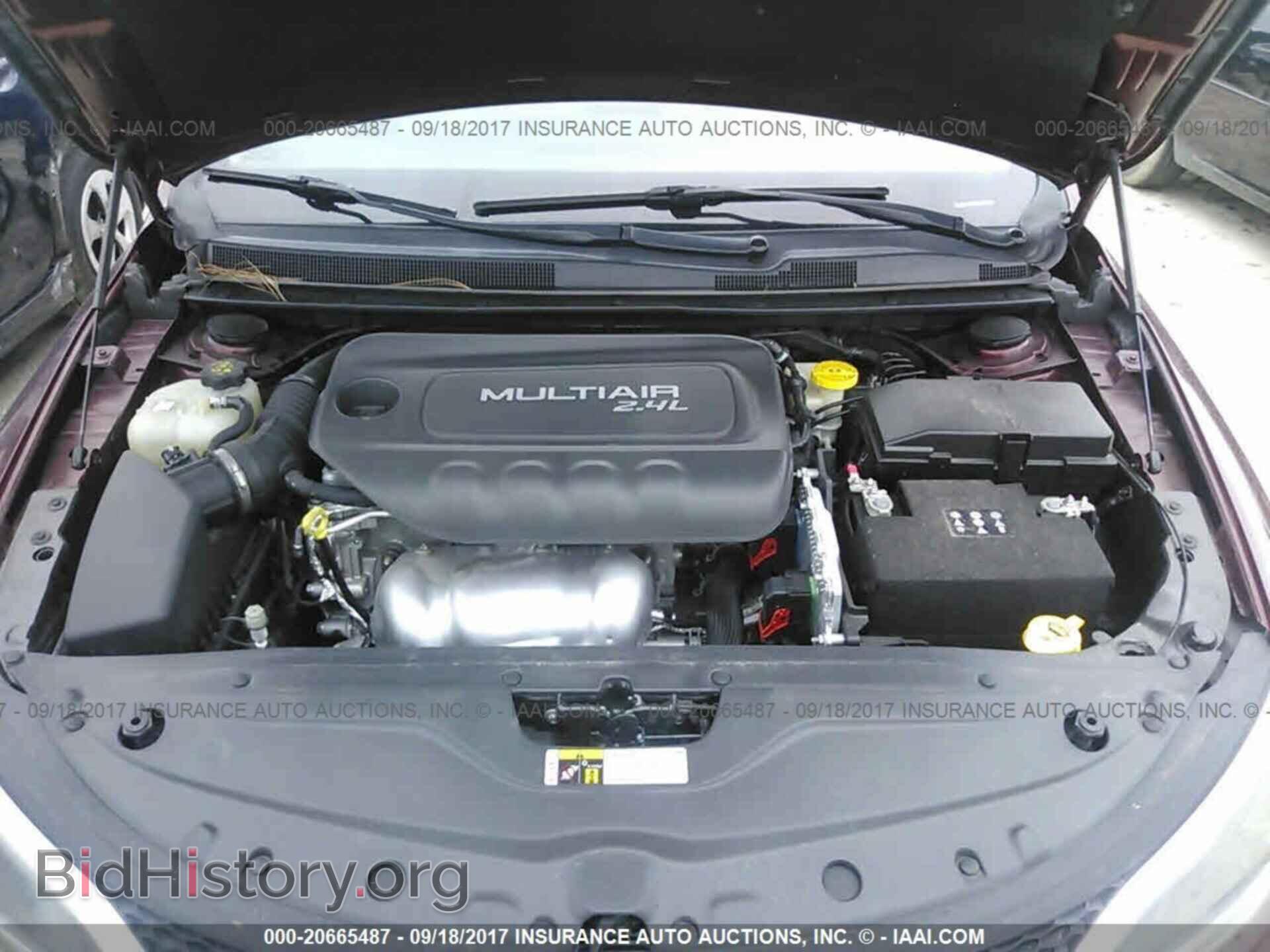 2015 Chrysler 200 - VIN: 1C3CCCAB2FN743149 - Photo 10