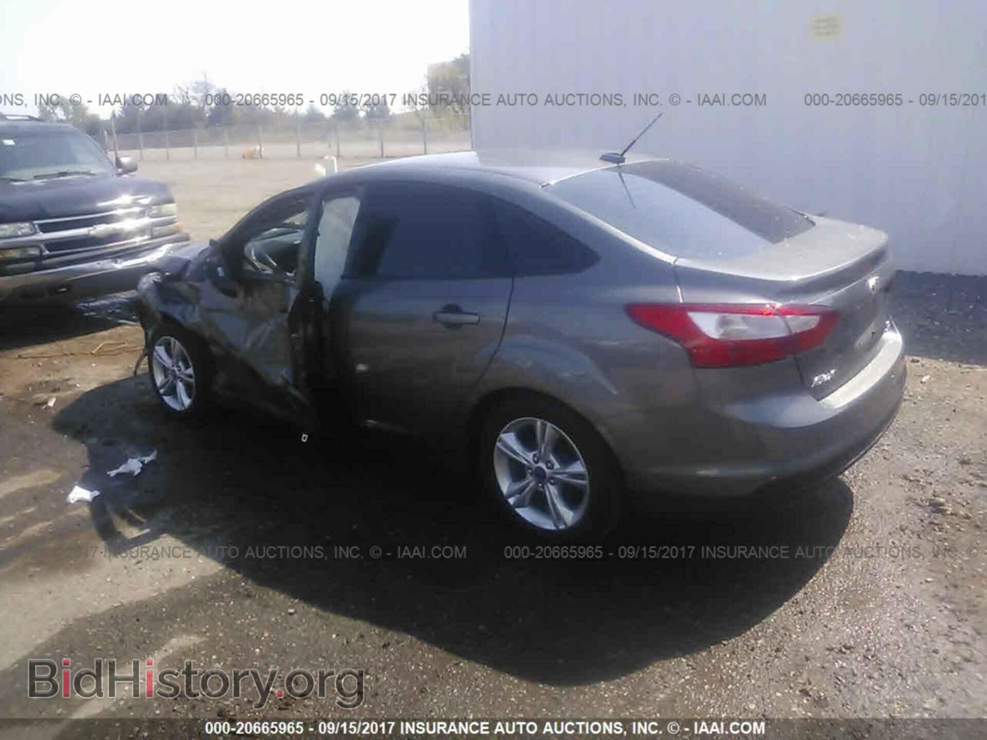 2014 Ford Focus - VIN: 1FADP3F2XEL231071 - Фото 3