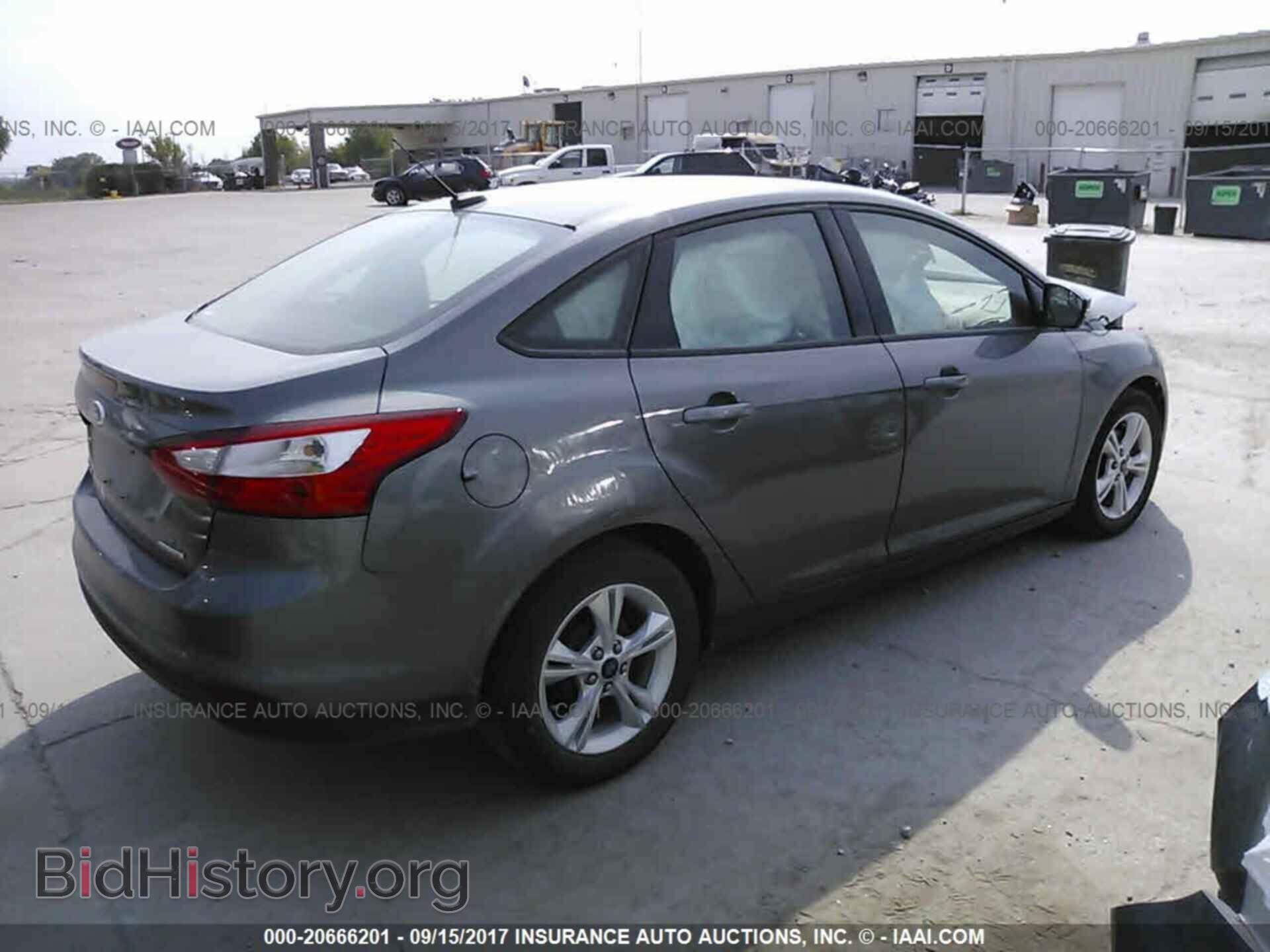 2013 Ford Focus - VIN: 1FADP3F21DL210186 - Фото 4