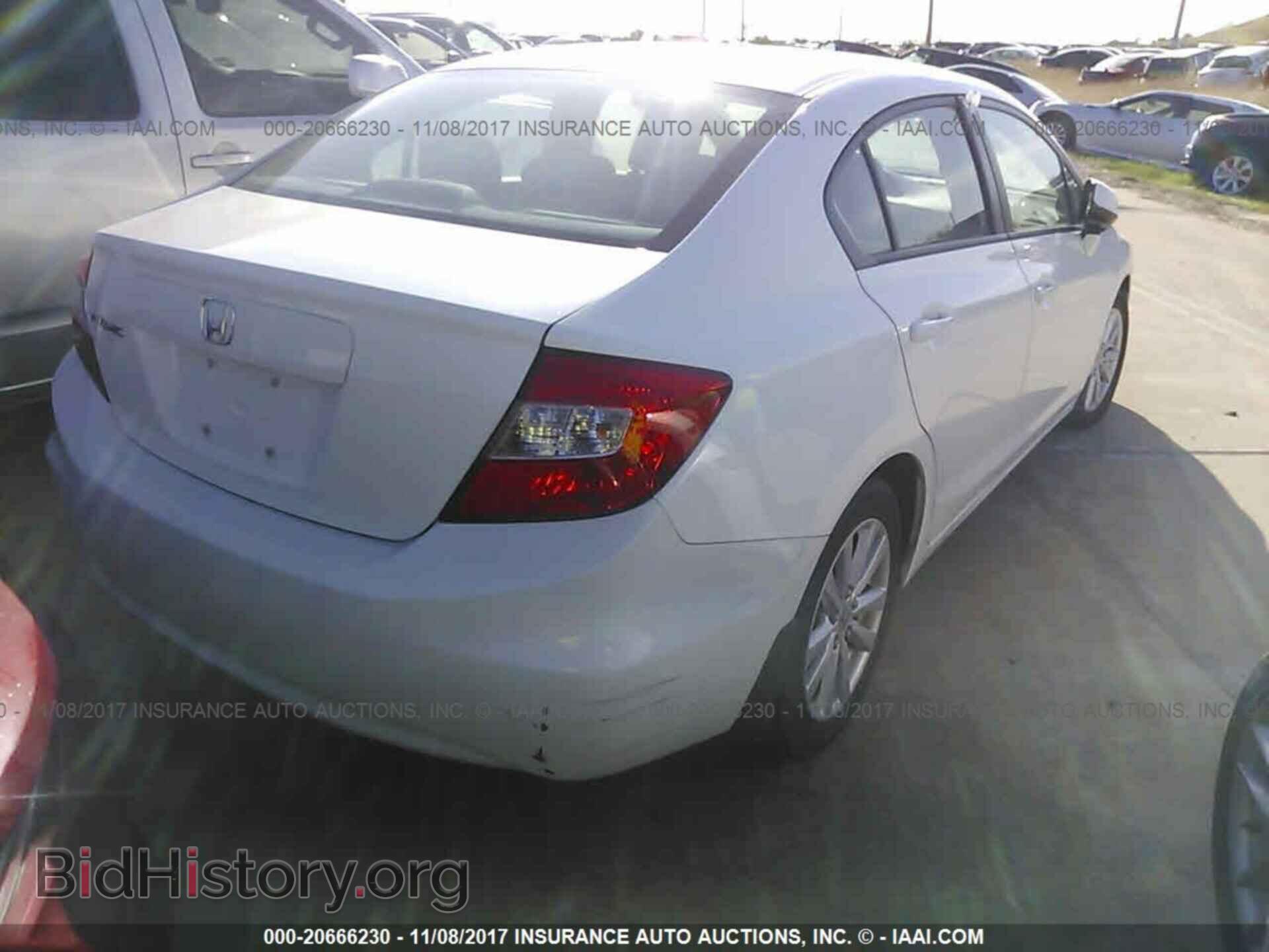2012 Honda Civic - VIN: 19XFB2F86CE355389 - Photo 4