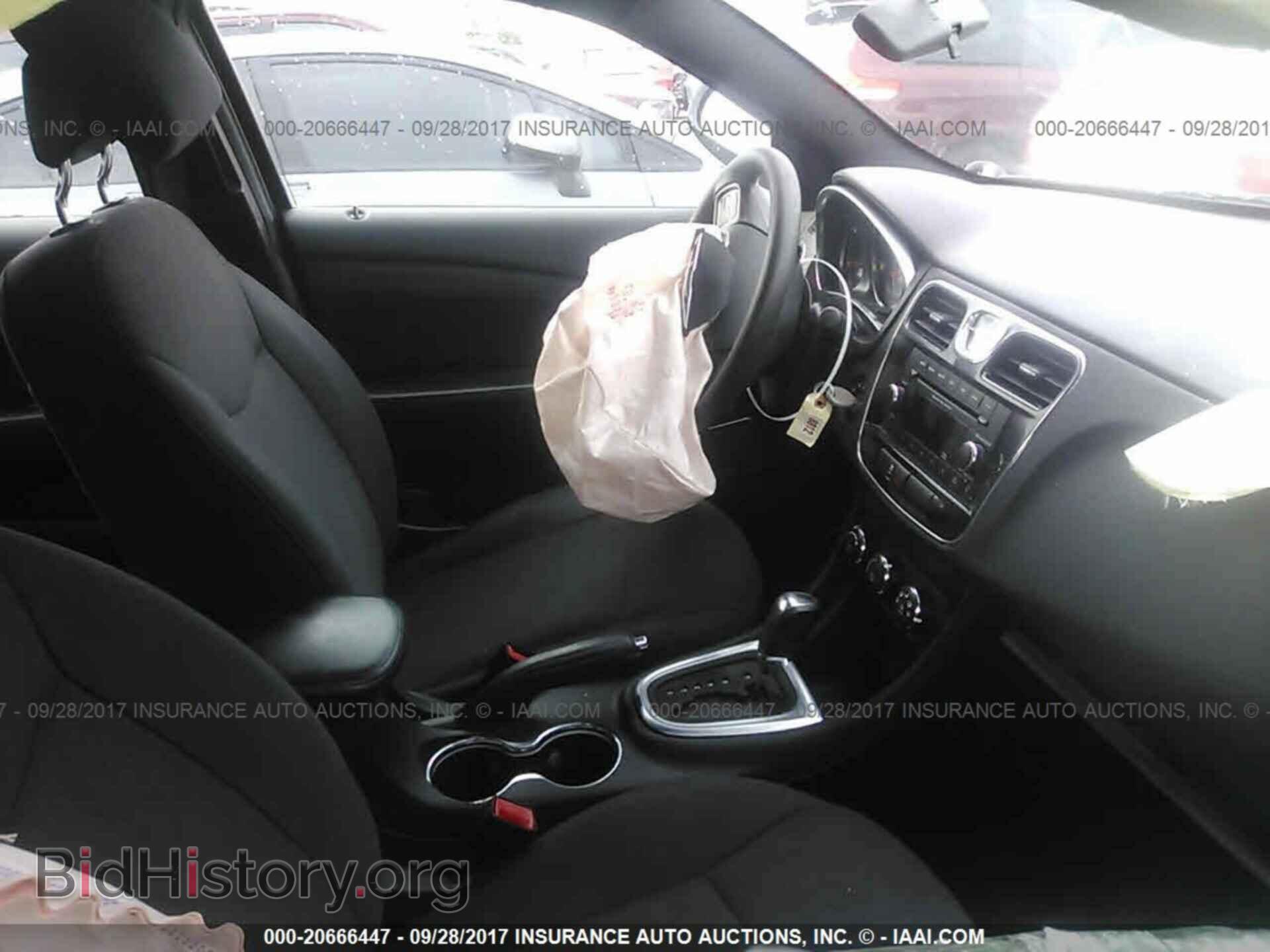 2012 Chrysler 200 - VIN: 1C3CCBAB8CN295487 - Фото 5