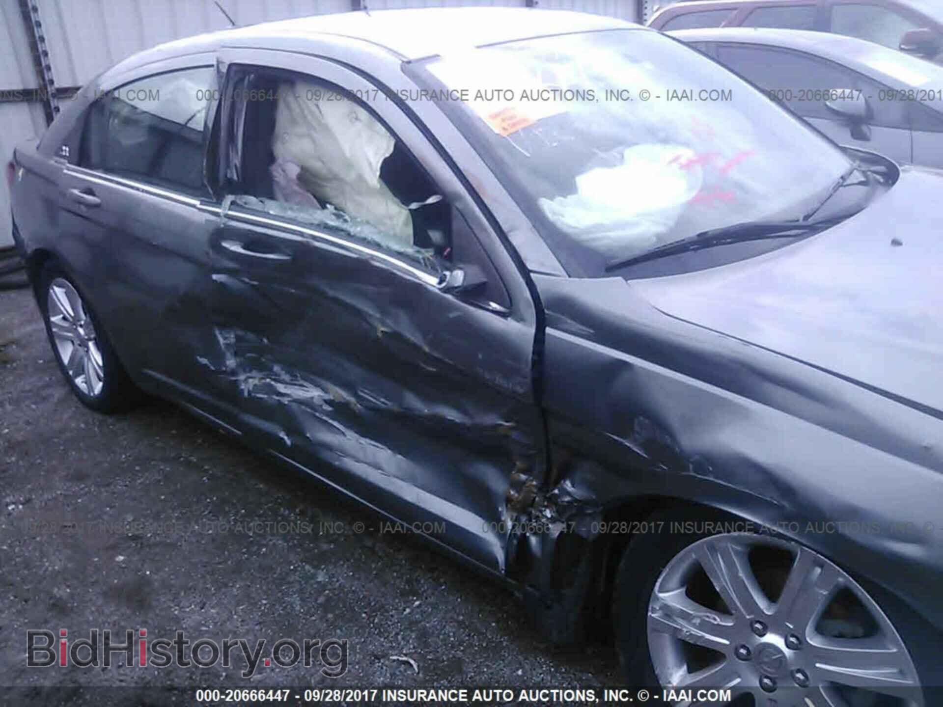 2012 Chrysler 200 - VIN: 1C3CCBAB8CN295487 - Фото 6