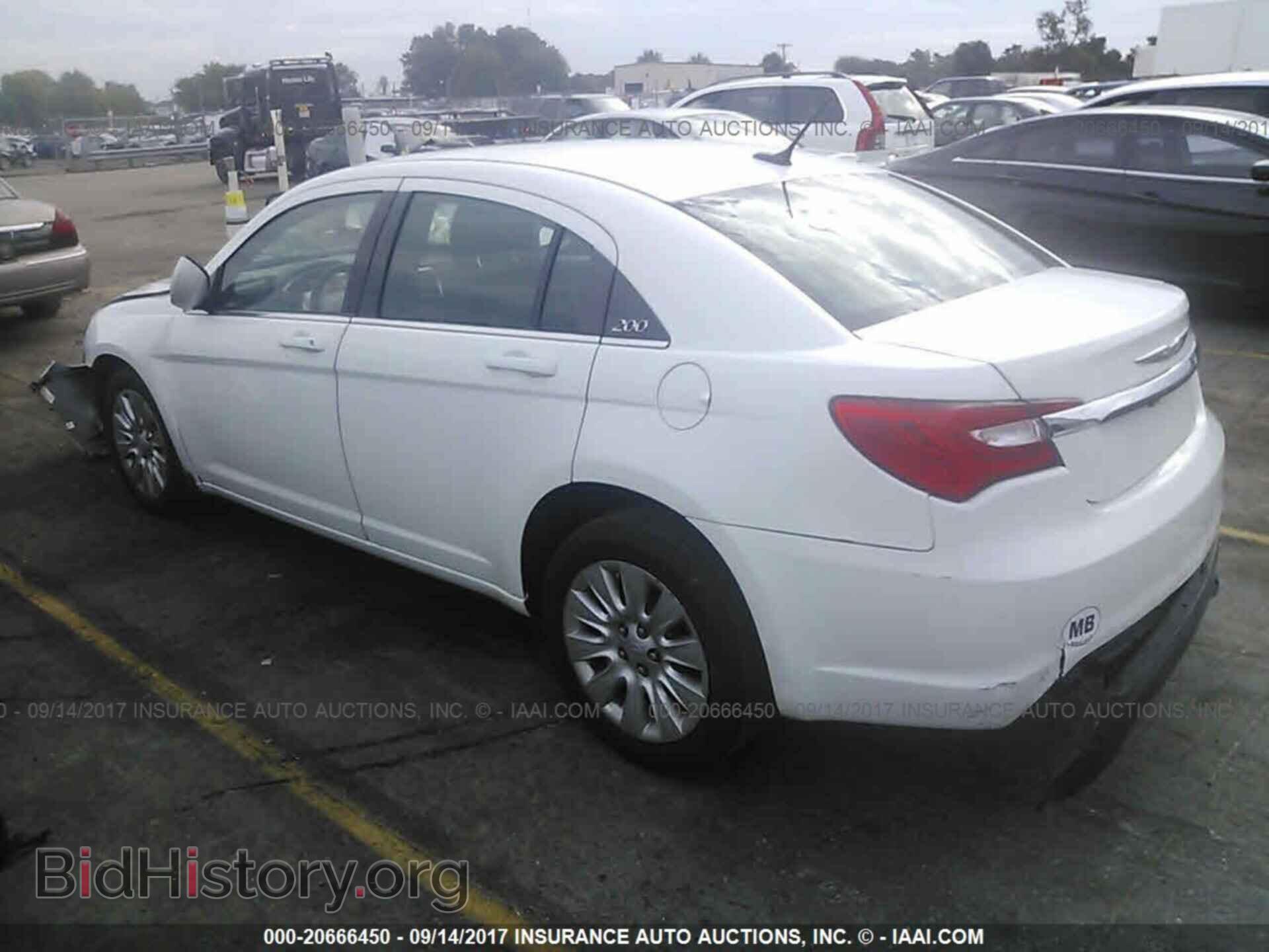 2012 Chrysler 200 - VIN: 1C3CCBAB1CN295699 - Фото 3