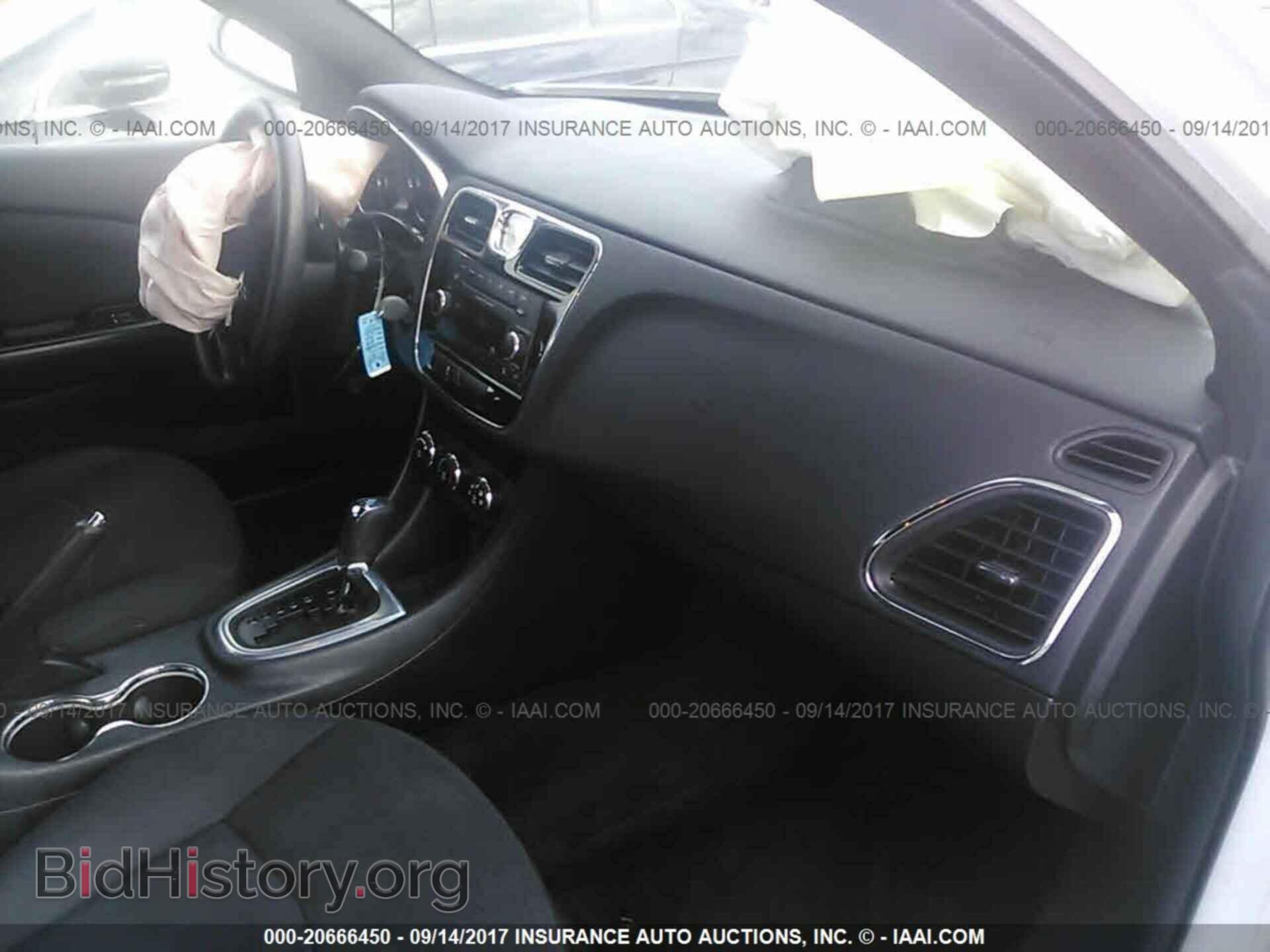 2012 Chrysler 200 - VIN: 1C3CCBAB1CN295699 - Фото 5