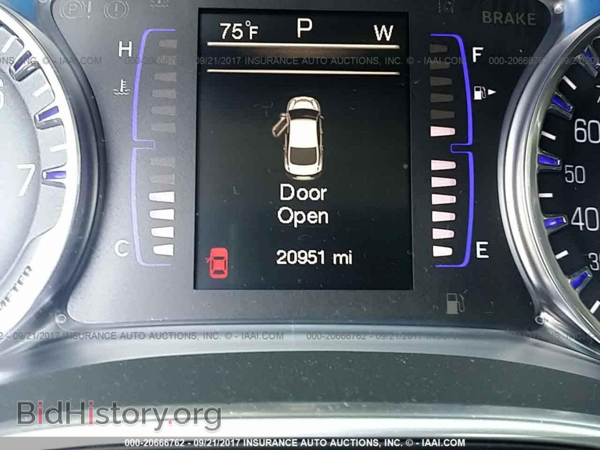 2015 Chrysler 200 - VIN: 1C3CCCAB3FN730619 - Photo 7