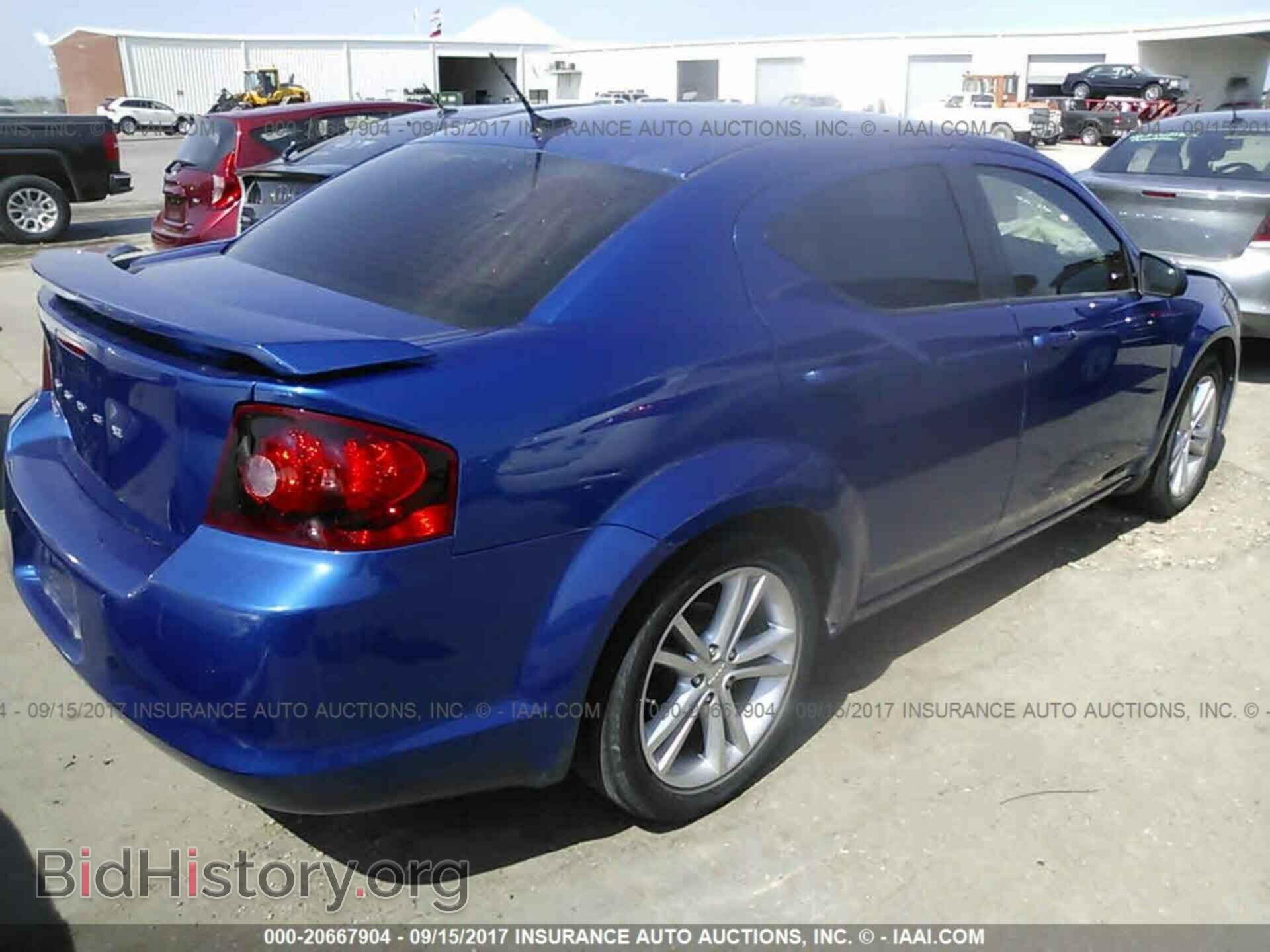 2012 Dodge Avenger - VIN: 1C3CDZAG7CN255760 - Photo 4