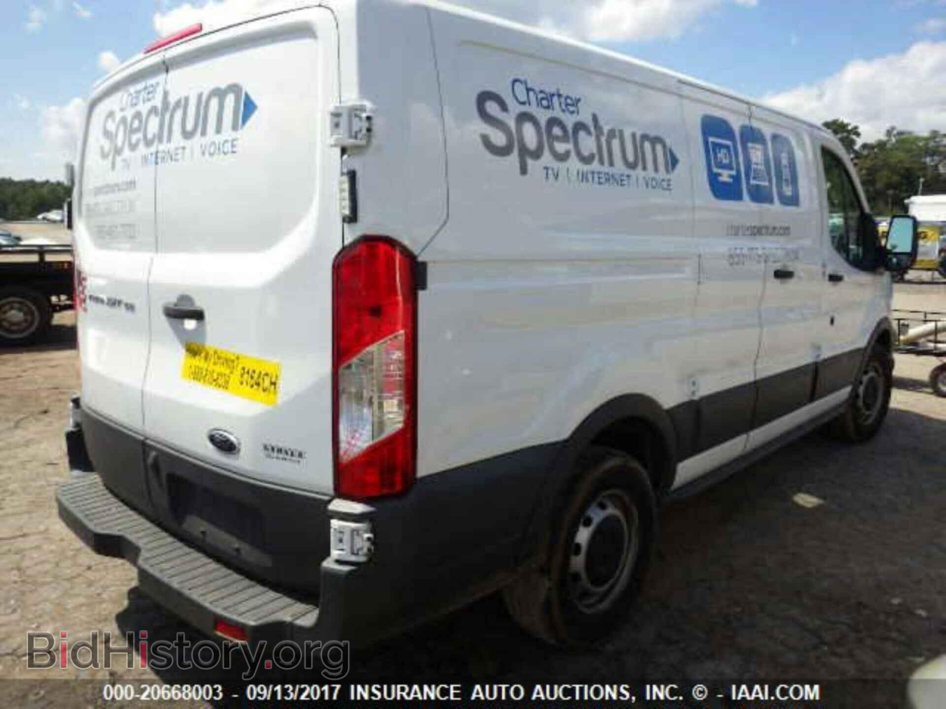2015 Ford Transit - VIN: 1FTNE1ZM3FKA33090 - Photo 4