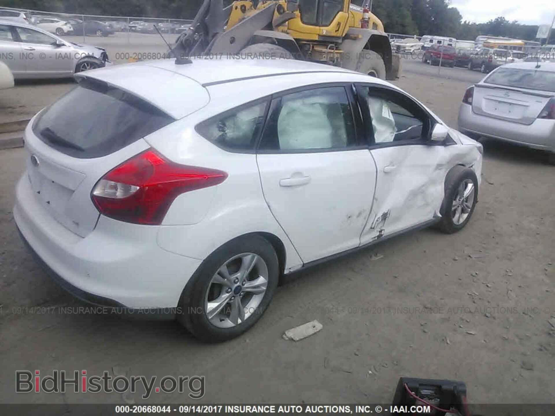 2014 Ford Focus - VIN: 1FADP3K23EL158924 - Фото 4