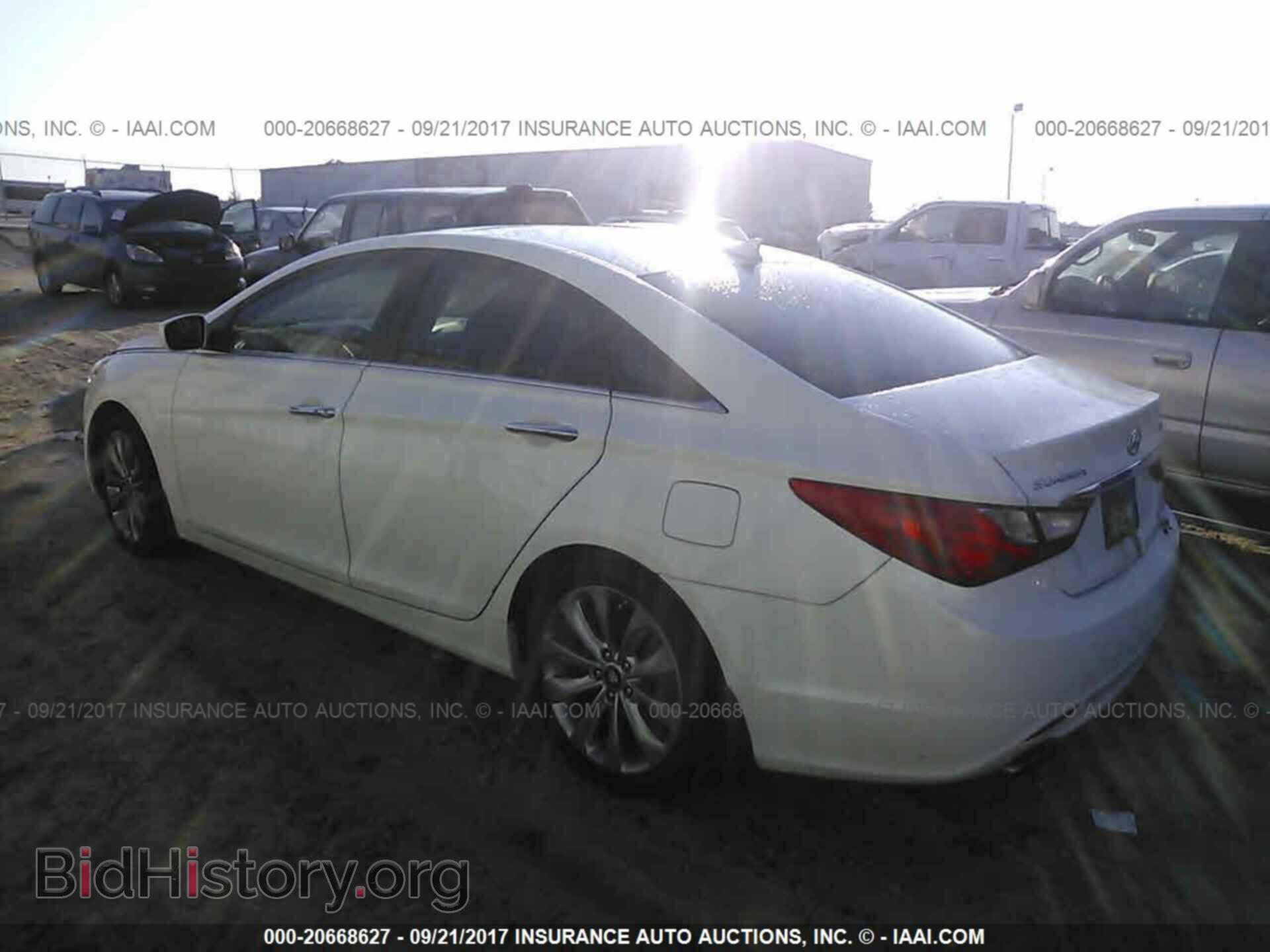 2012 Hyundai Sonata - VIN: 5NPEC4AB8CH342680 - Фото 3