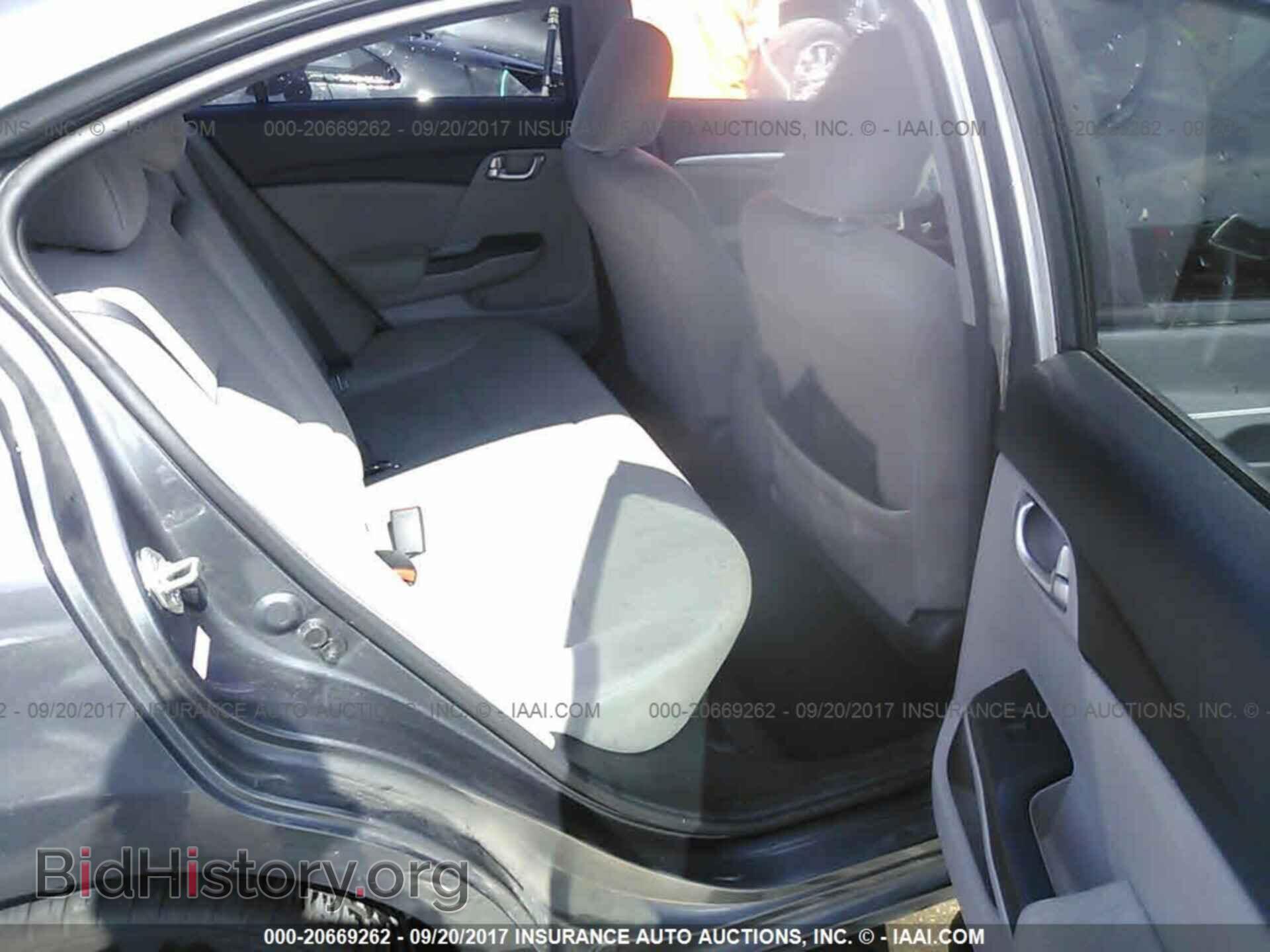 2013 Honda Civic - VIN: 19XFB2F80DE057776 - Photo 8