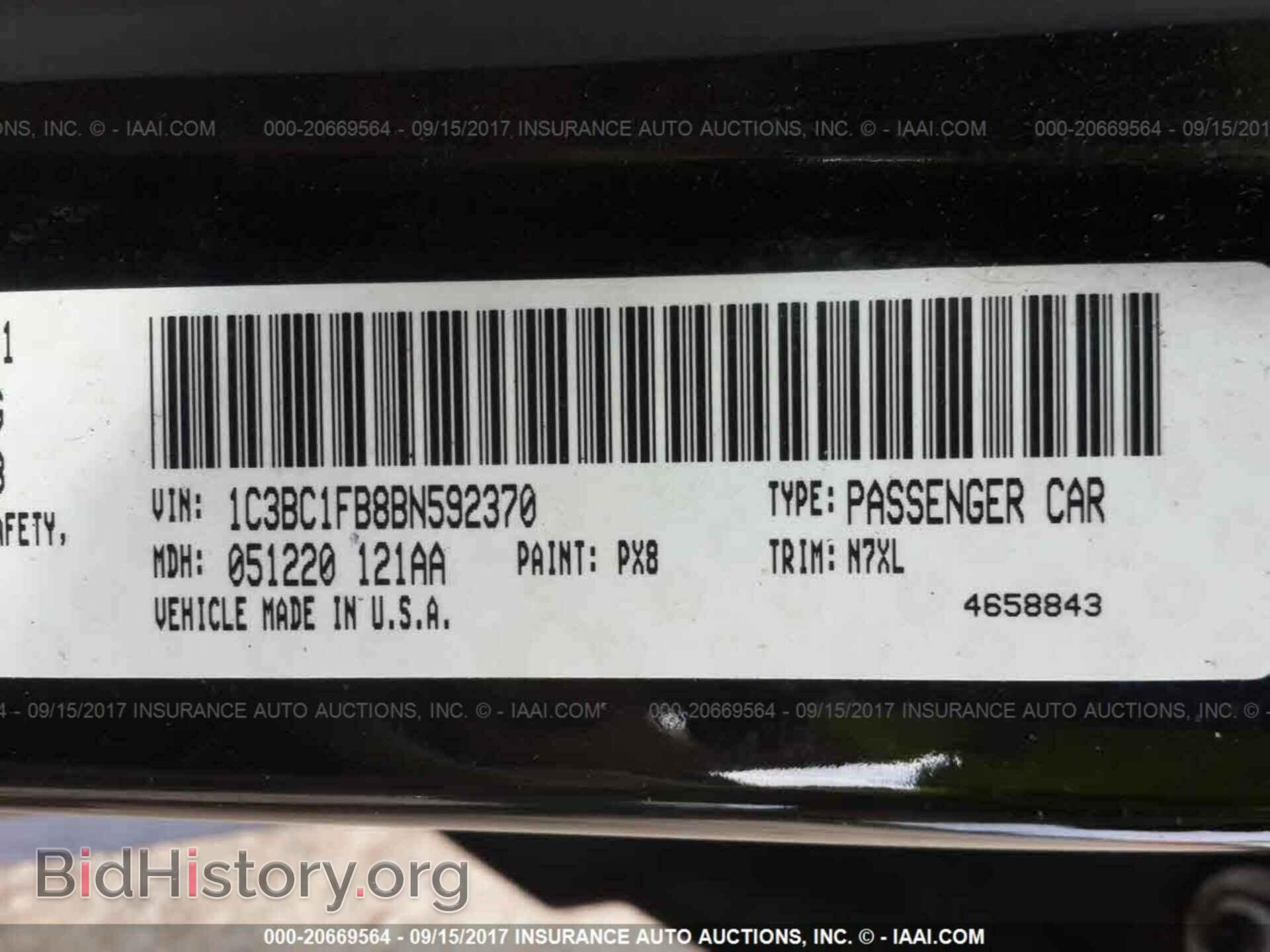 2011 Chrysler 200 - VIN: 1C3BC1FB8BN592370 - Photo 9