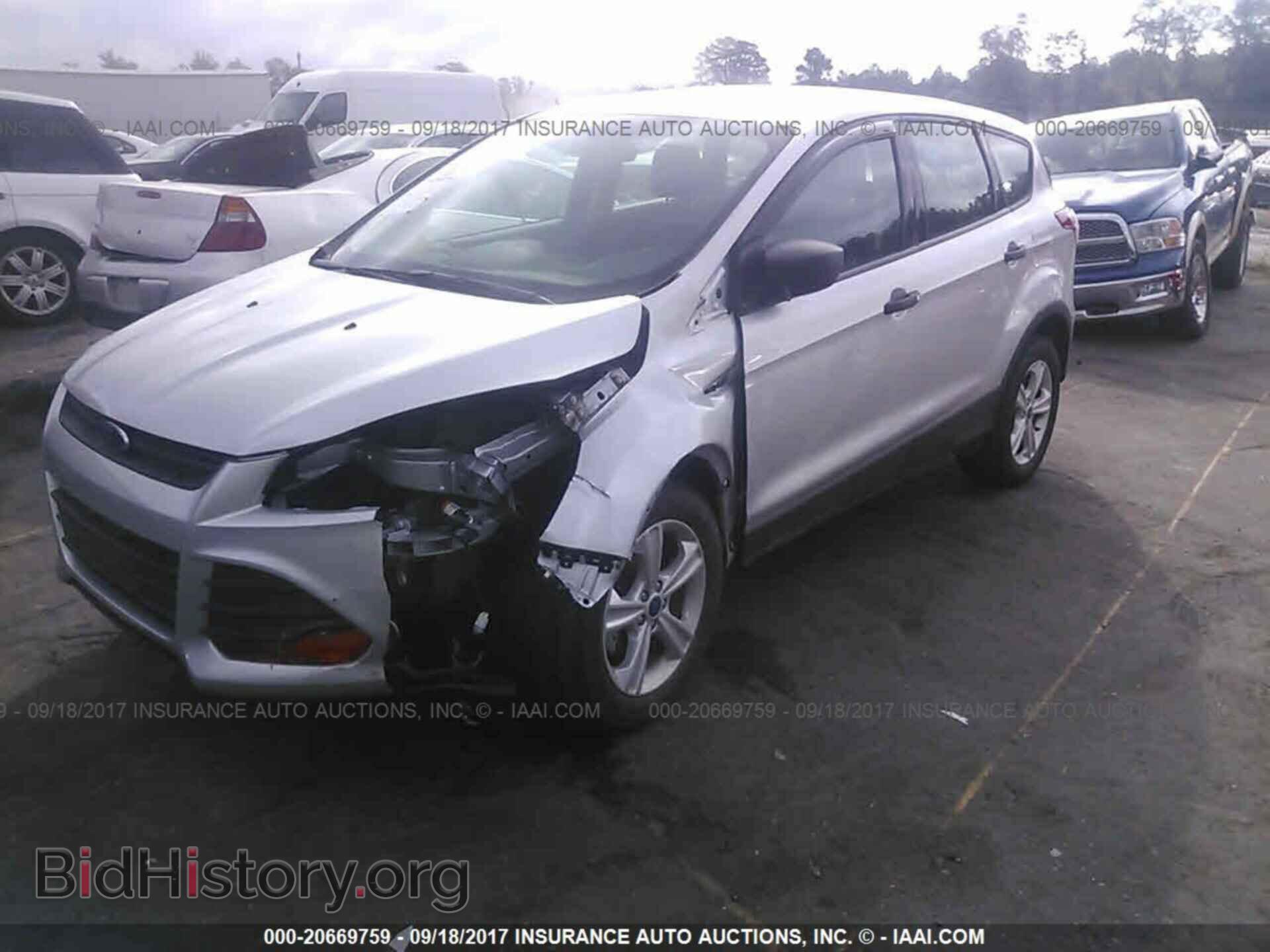 2015 Ford Escape - VIN: 1FMCU0F72FUB27772 - Фото 2