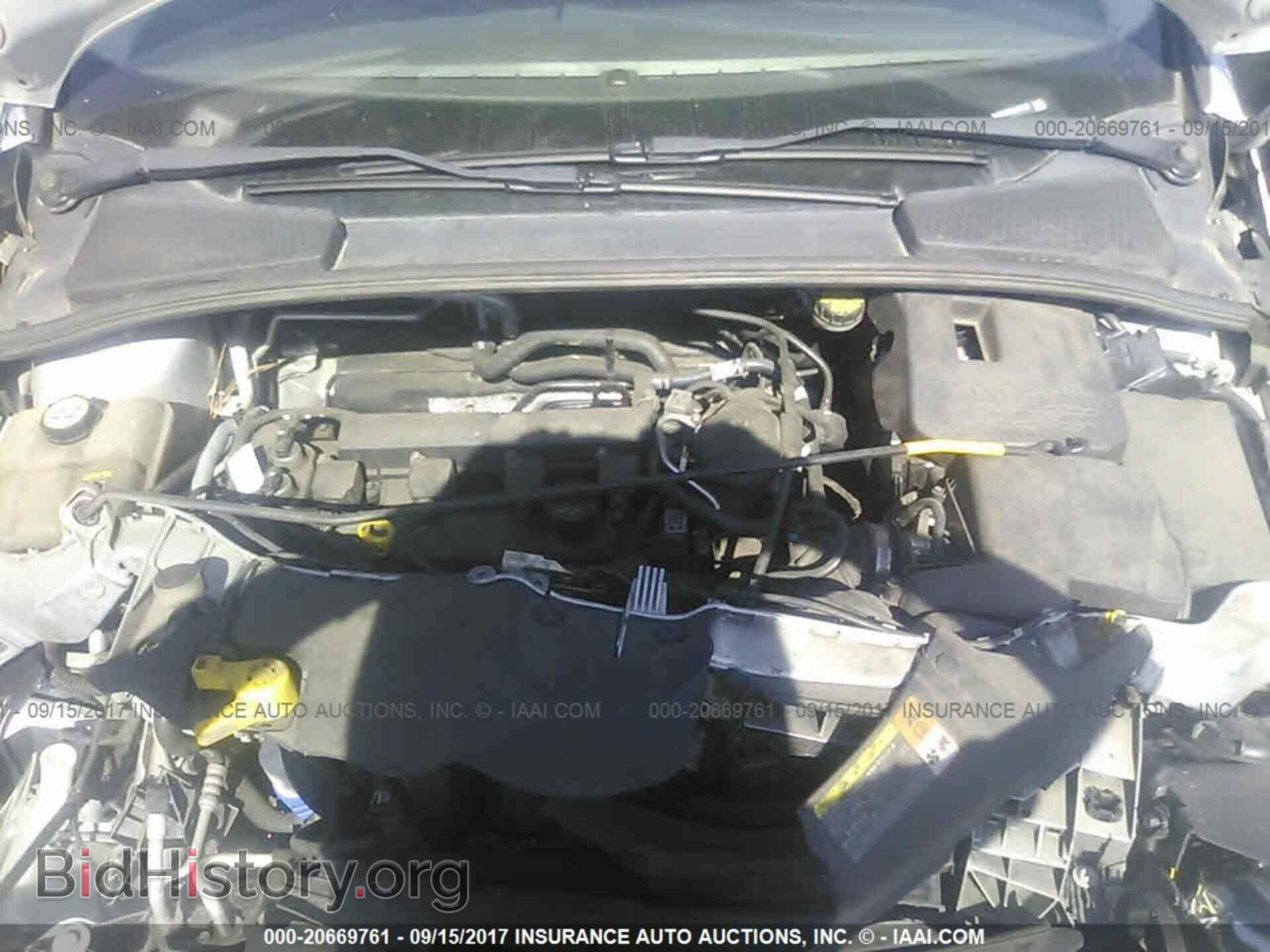 2012 Ford Focus - VIN: 1FAHP3E20CL167882 - Photo 10