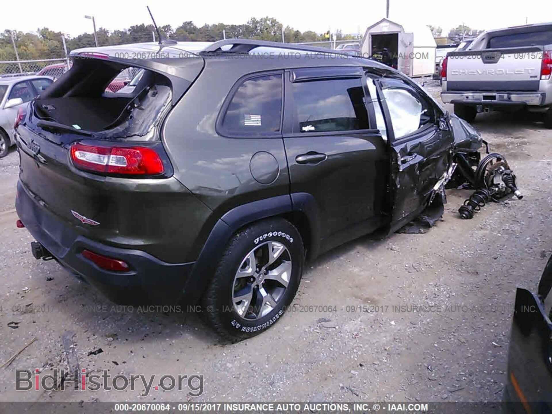 2015 Jeep Cherokee - VIN: 1C4PJMBS4FW544623 - Фото 4