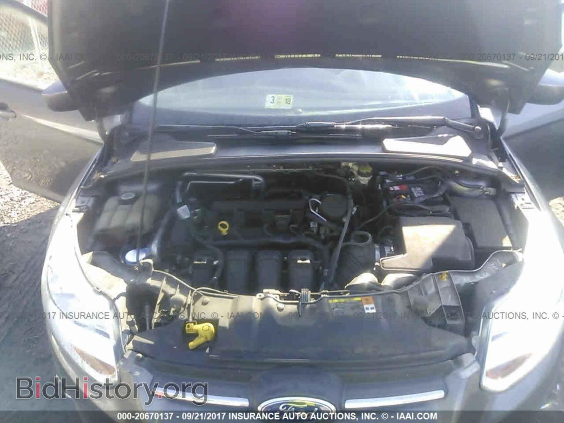 2012 Ford Focus - VIN: 1FAHP3F25CL138554 - Photo 10