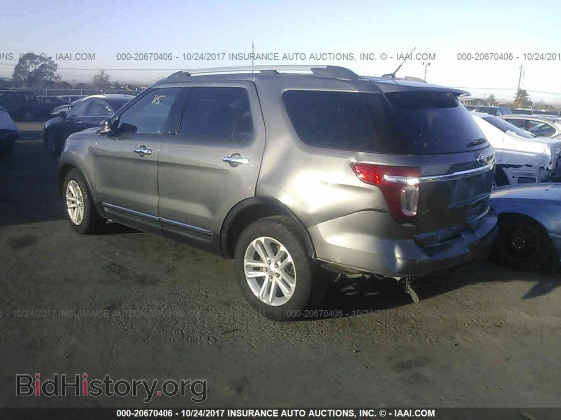 2014 Ford Explorer - VIN: 1FM5K7D88EGB63305 - Photo 3