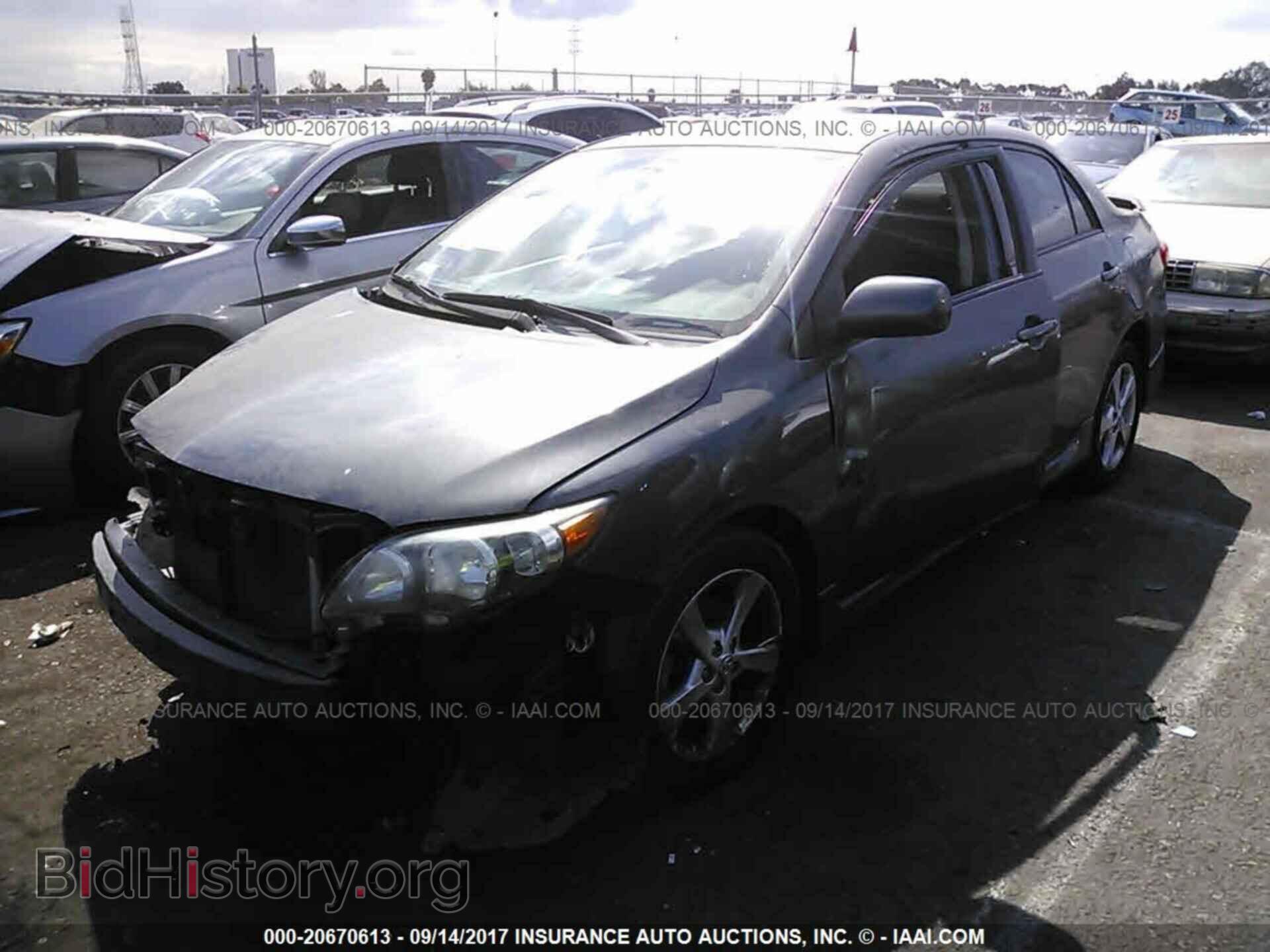 2013 Toyota Corolla - VIN: 5YFBU4EE2DP128499 - Фото 2