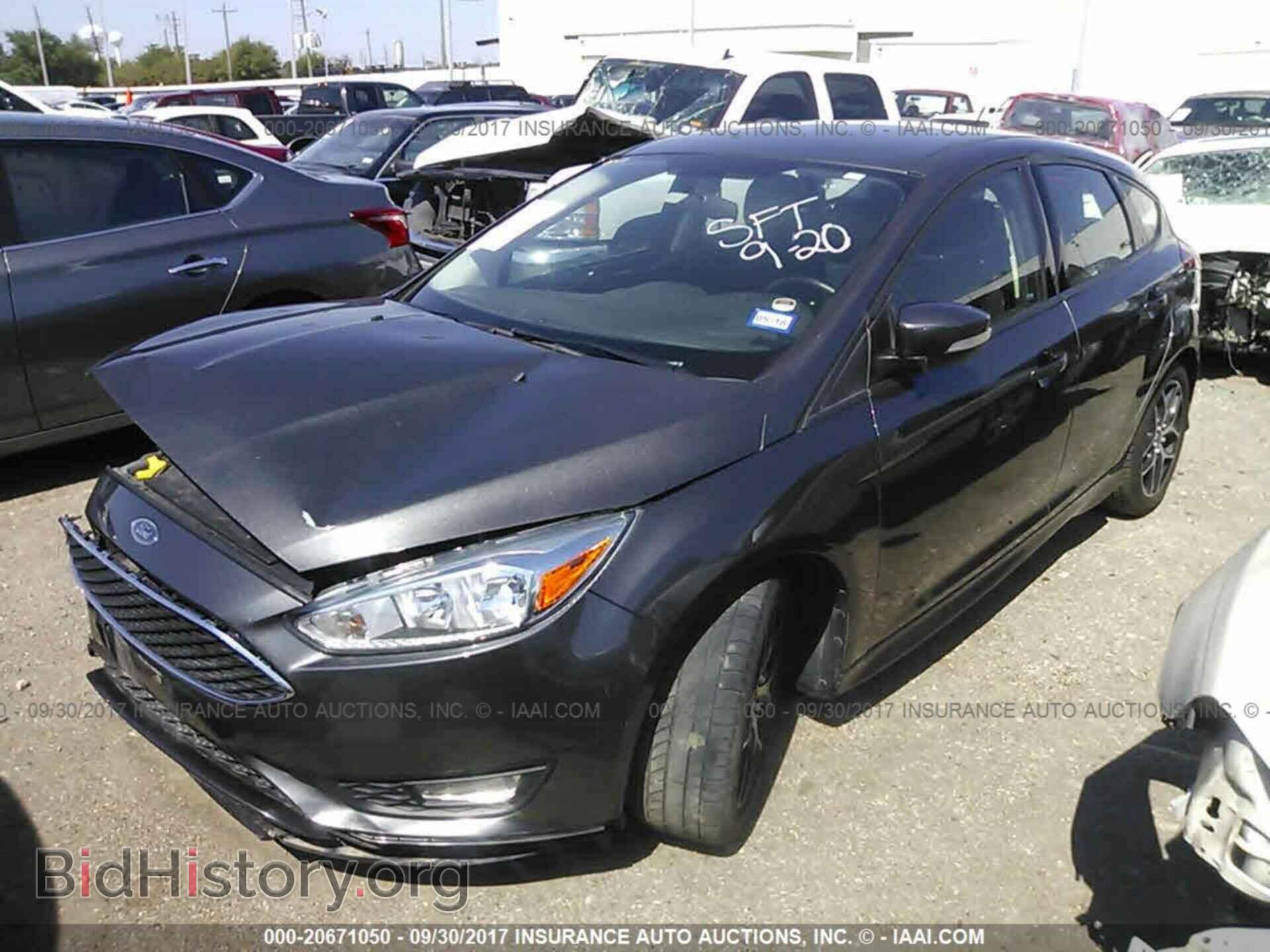 2015 Ford Focus - VIN: 1FADP3K23FL240380 - Фото 2