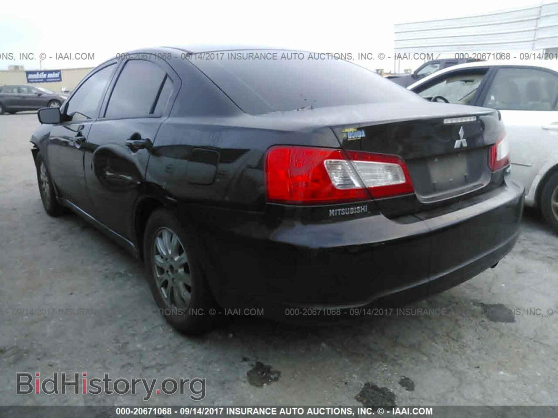 2011 Mitsubishi Galant - VIN: 4A32B2FFXBE012119 - Фото 3