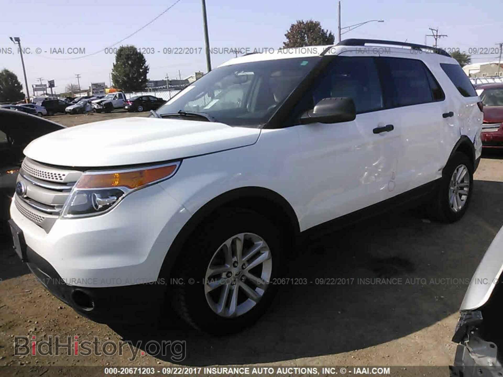 2015 Ford Explorer - VIN: 1FM5K8B87FGB42021 - Фото 2