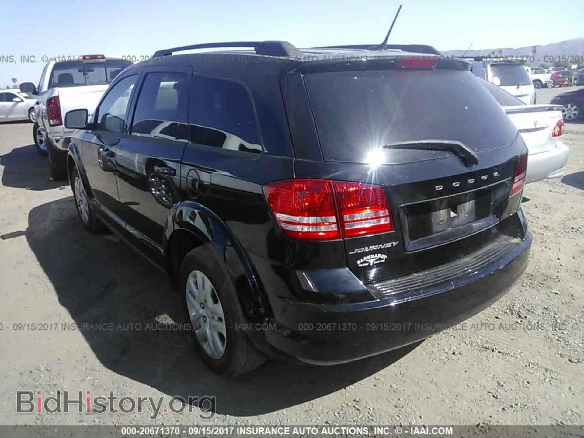 2016 Dodge Journey - VIN: 3C4PDCAB4GT144099 - Фото 3