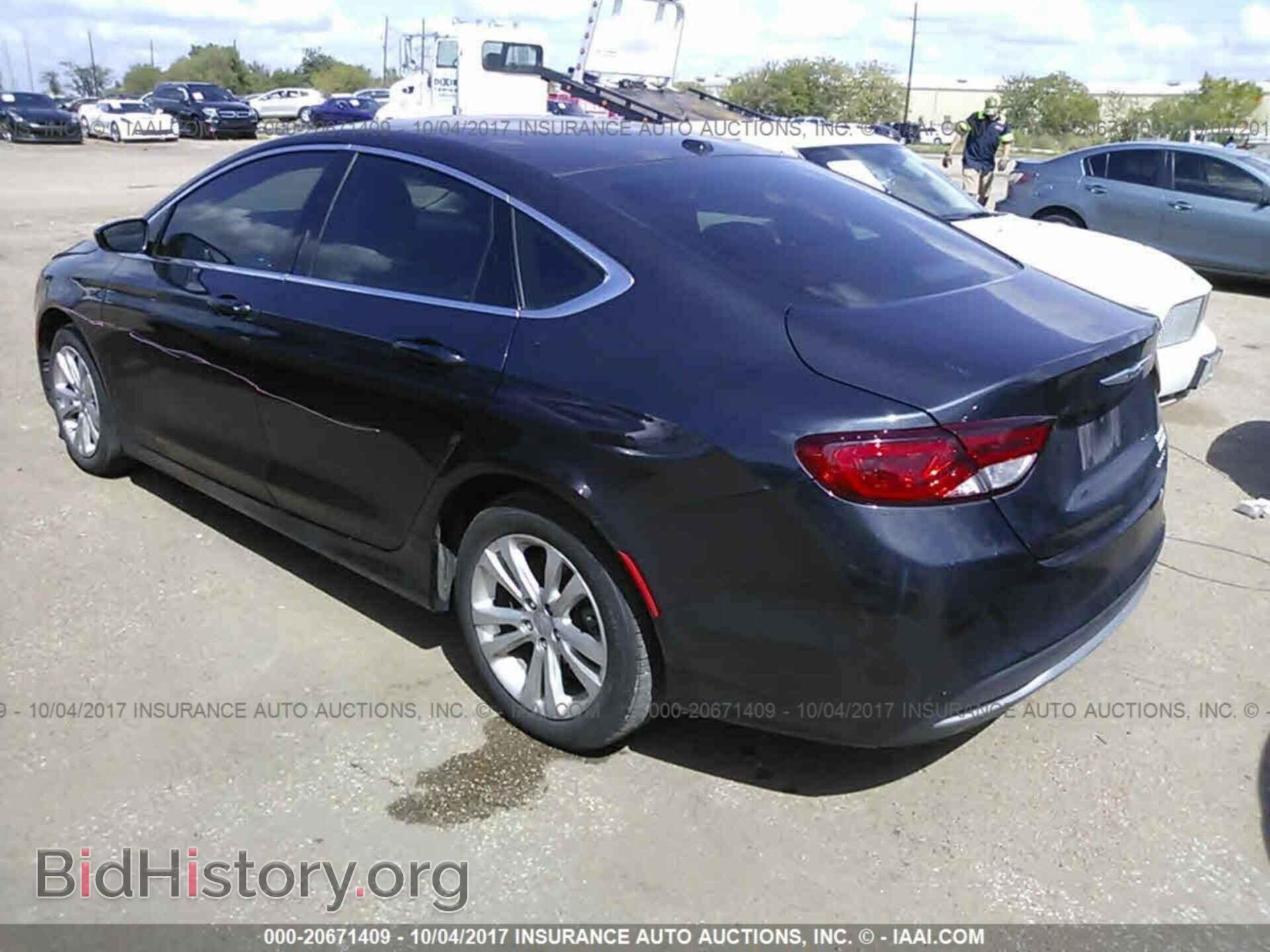 2016 Chrysler 200 - VIN: 1C3CCCAB2GN175986 - Фото 3