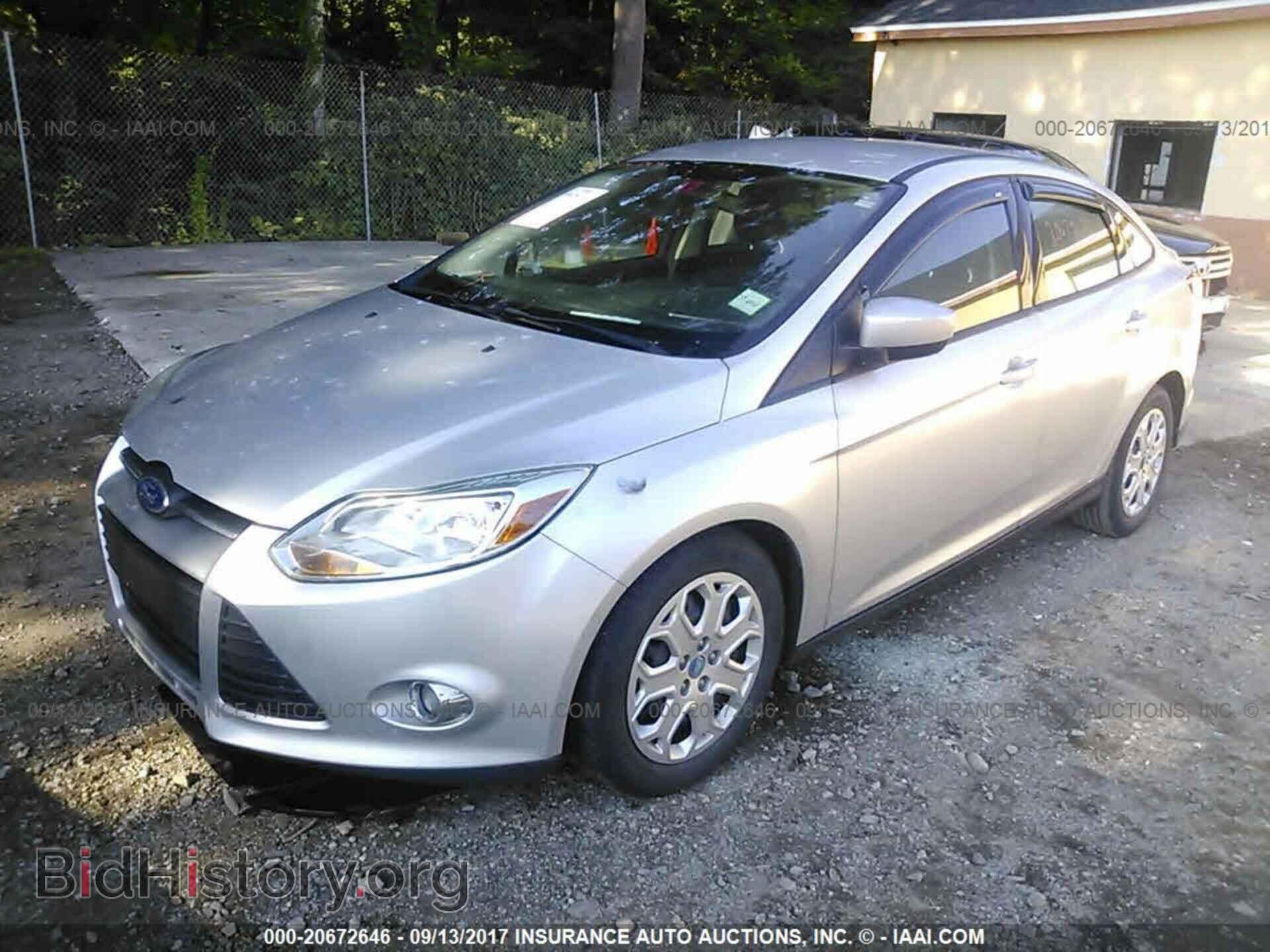 2012 Ford Focus - VIN: 1FAHP3F23CL193262 - Фото 2