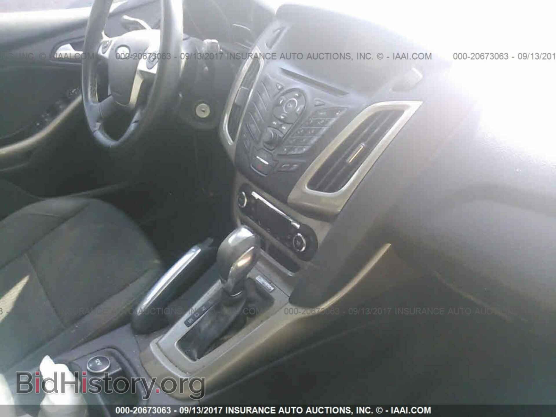 2012 Ford Focus - VIN: 1FAHP3H26CL437144 - Photo 5