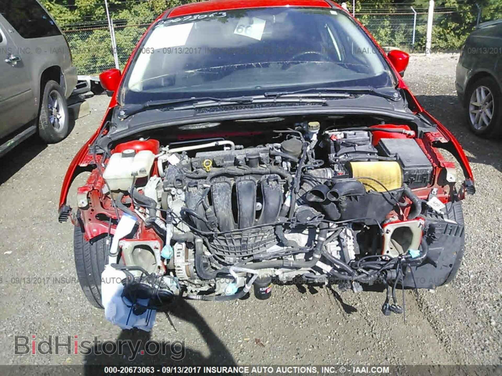 2012 Ford Focus - VIN: 1FAHP3H26CL437144 - Photo 6